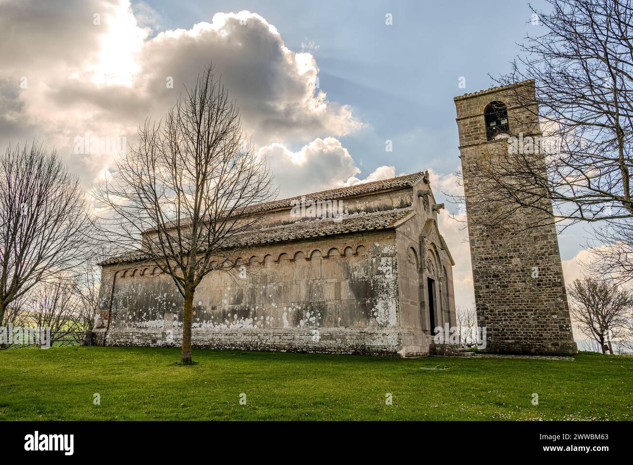 Es ist eine Abtei in der Gemeinde Matrice, Campobasso. Das Baudatum der Abtei ist nicht bekannt, aber sie wurde im August 1148 geweiht. Stockfoto