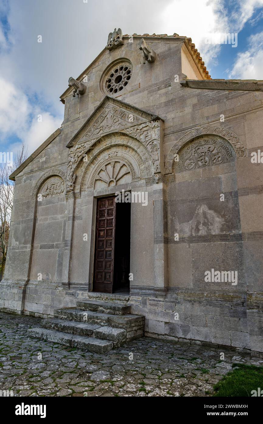 Es ist eine Abtei in der Gemeinde Matrice, Campobasso. Das Baudatum der Abtei ist nicht bekannt, aber sie wurde im August 1148 geweiht. Stockfoto