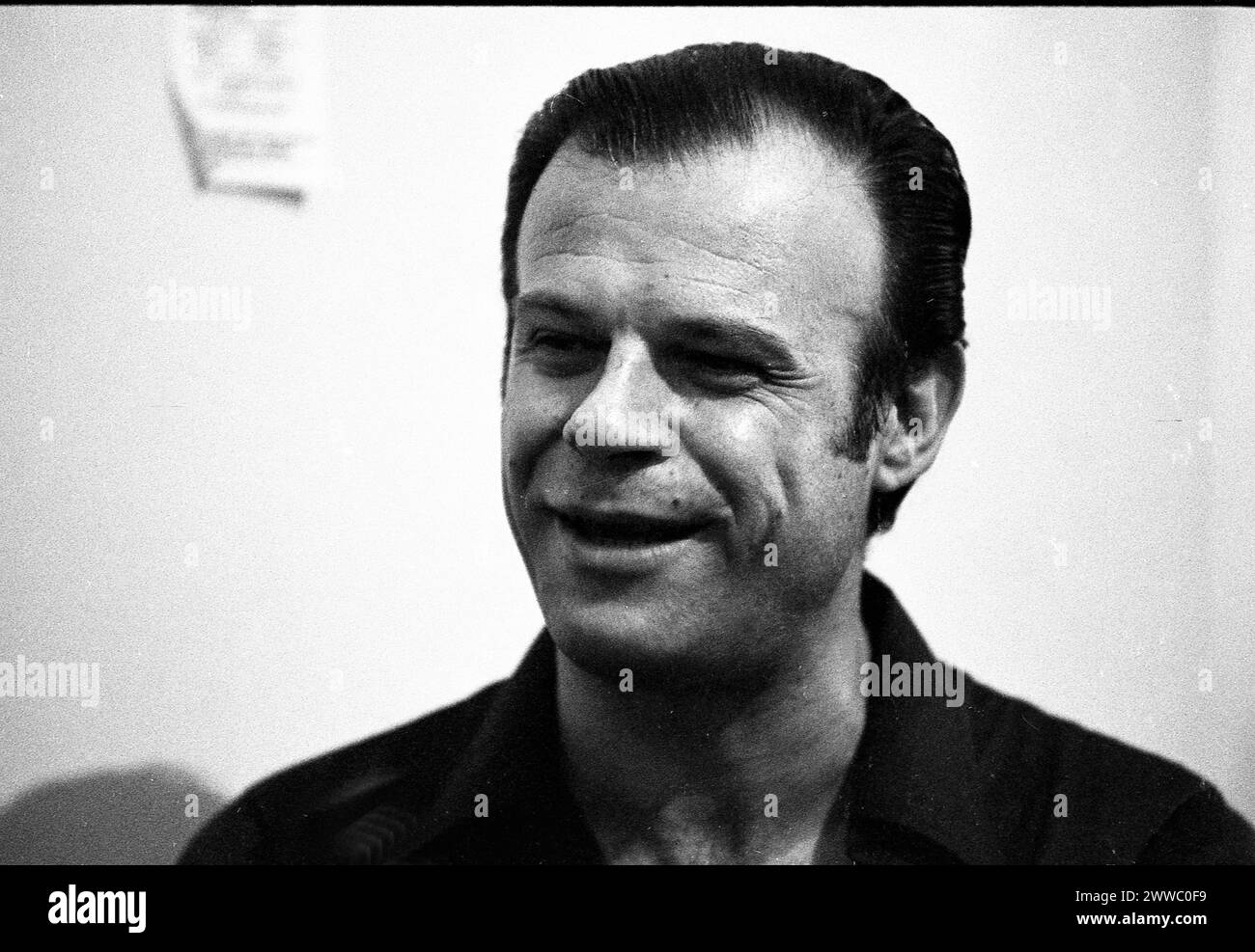 Der argentinische gewerkschaftsführer Agustín Tosco hält am 23. Februar 1973 eine Pressekonferenz im Asociación Argentina de Prensa (argentinischer Presseverband) in Buenos Aires. Stockfoto