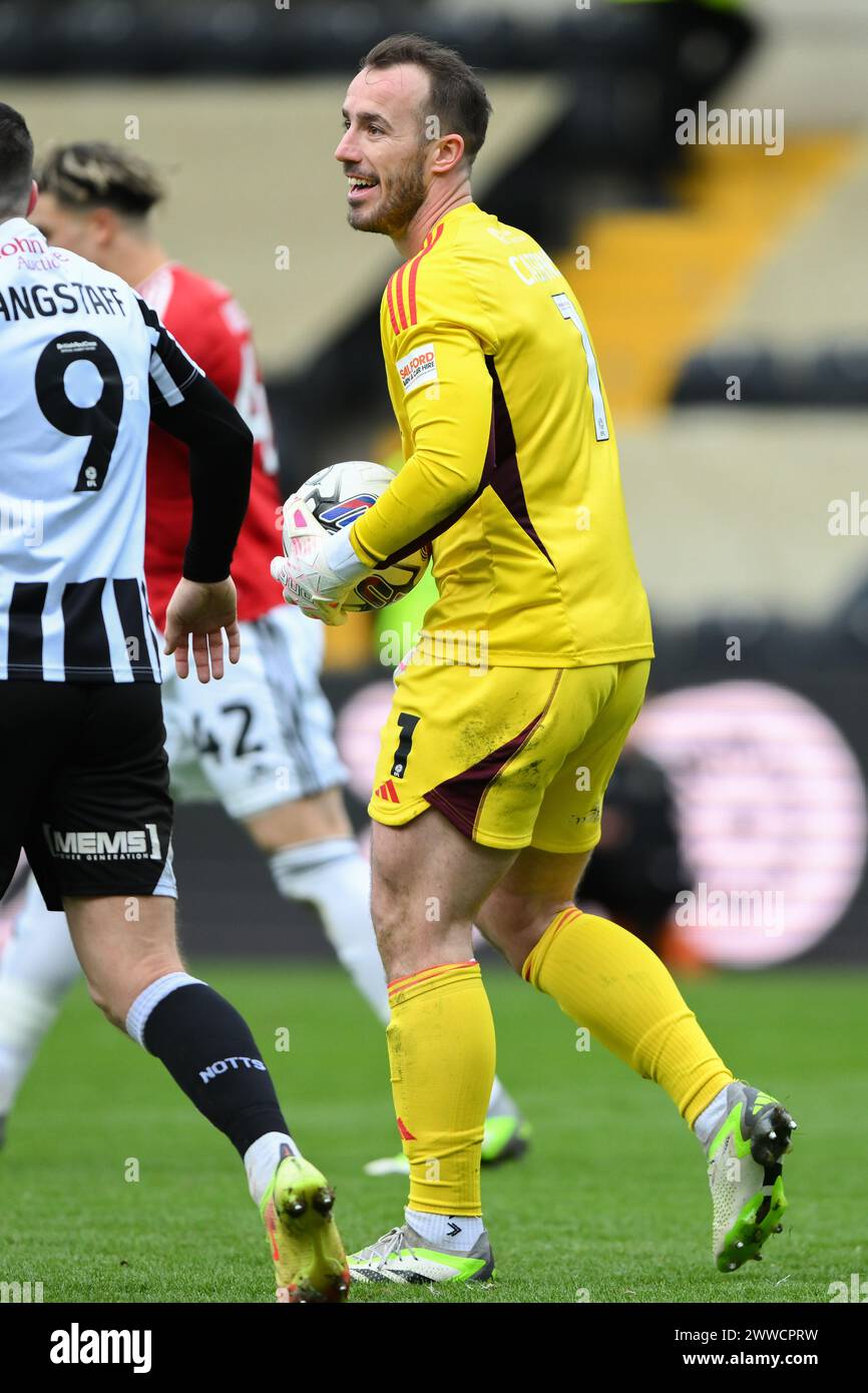 Nottingham am Samstag, 23. März 2024. Alex Cairns aus Salford City während des Spiels der Sky Bet League 2 zwischen Notts County und Salford City in der Meadow Lane, Nottingham am Samstag, den 23. März 2024. (Foto: Jon Hobley | MI News) Credit: MI News & Sport /Alamy Live News Stockfoto