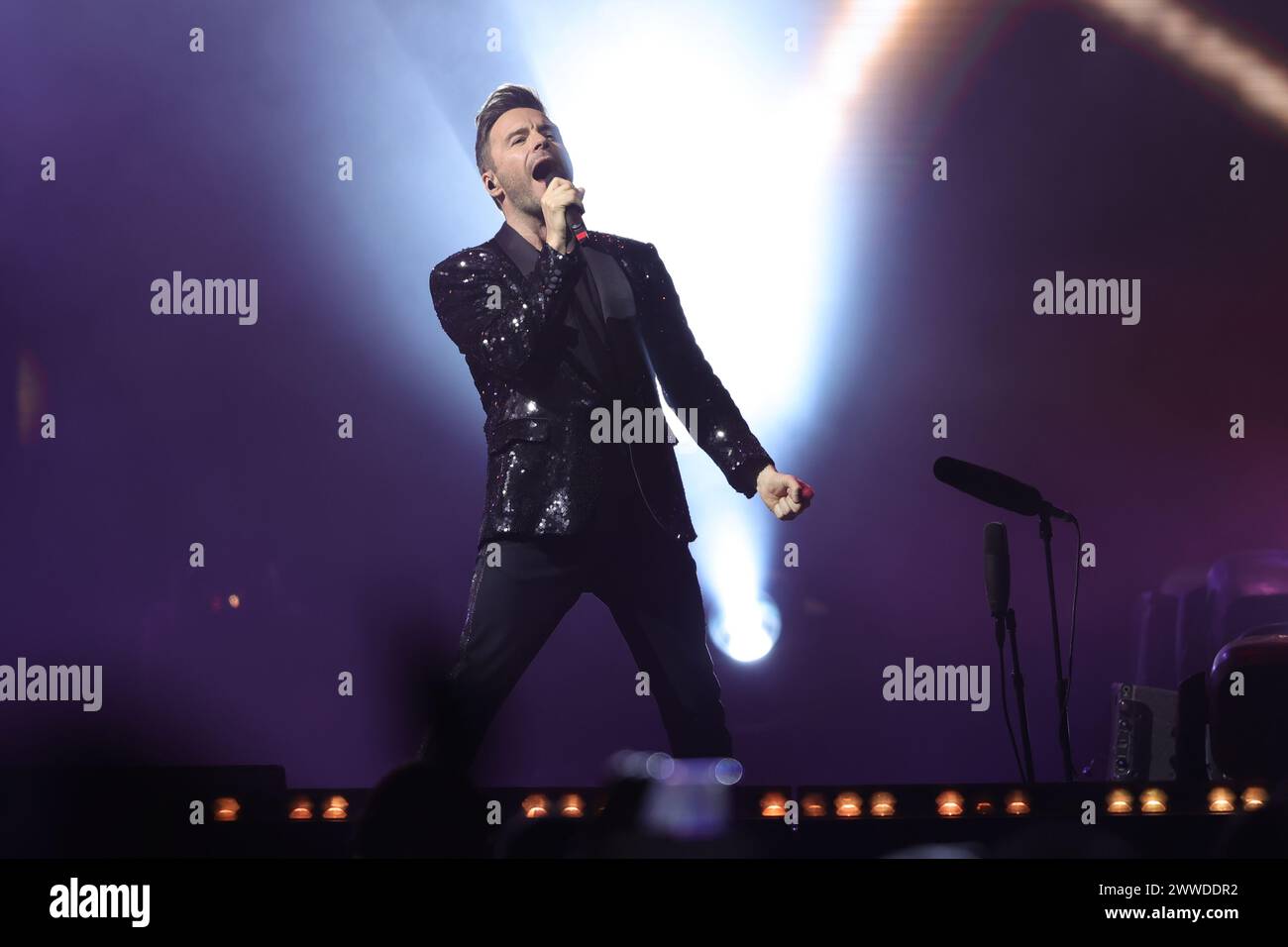 Mexiko-Stadt, Mexiko. März 2024. Shane Filan von der irischen Band Westlife tritt am 22. März 2024 während der Wild Dreams Tour in der Arena CDMX in Mexiko-Stadt auf. (Foto: Luis Marin/Eyepix Group) Credit: NurPhoto SRL/Alamy Live News Stockfoto