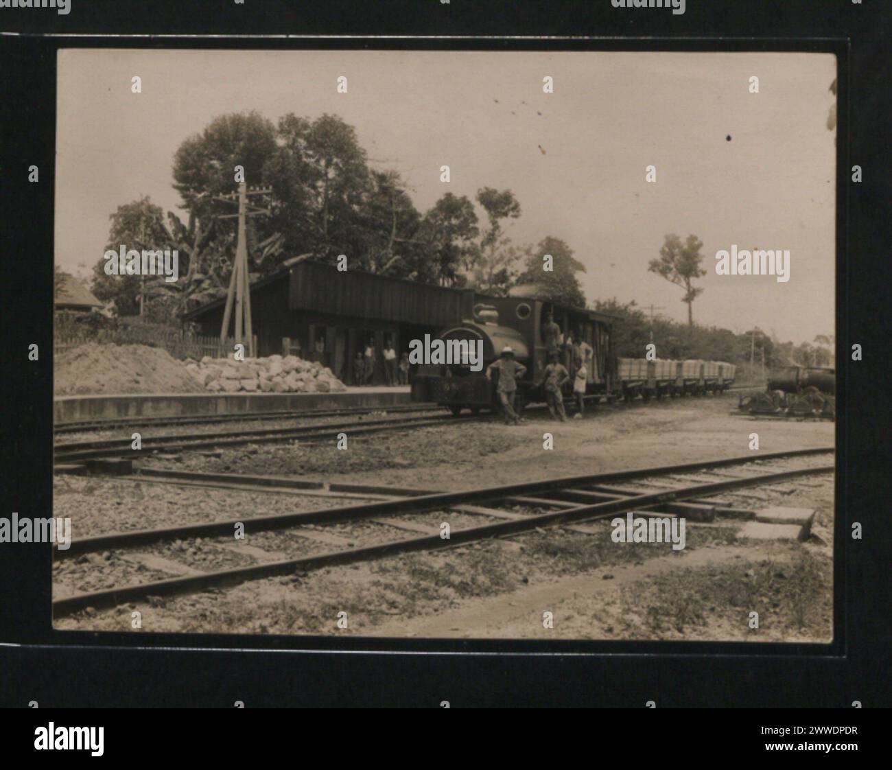 Beschreibung: Sarawak Government Railway. Haltestelle 7th Mile. Steinbruchzug. Ort: Sarawak, Borneo asia, sarawak, malaysia, borneo, kuching, asiathroughalens Stockfoto