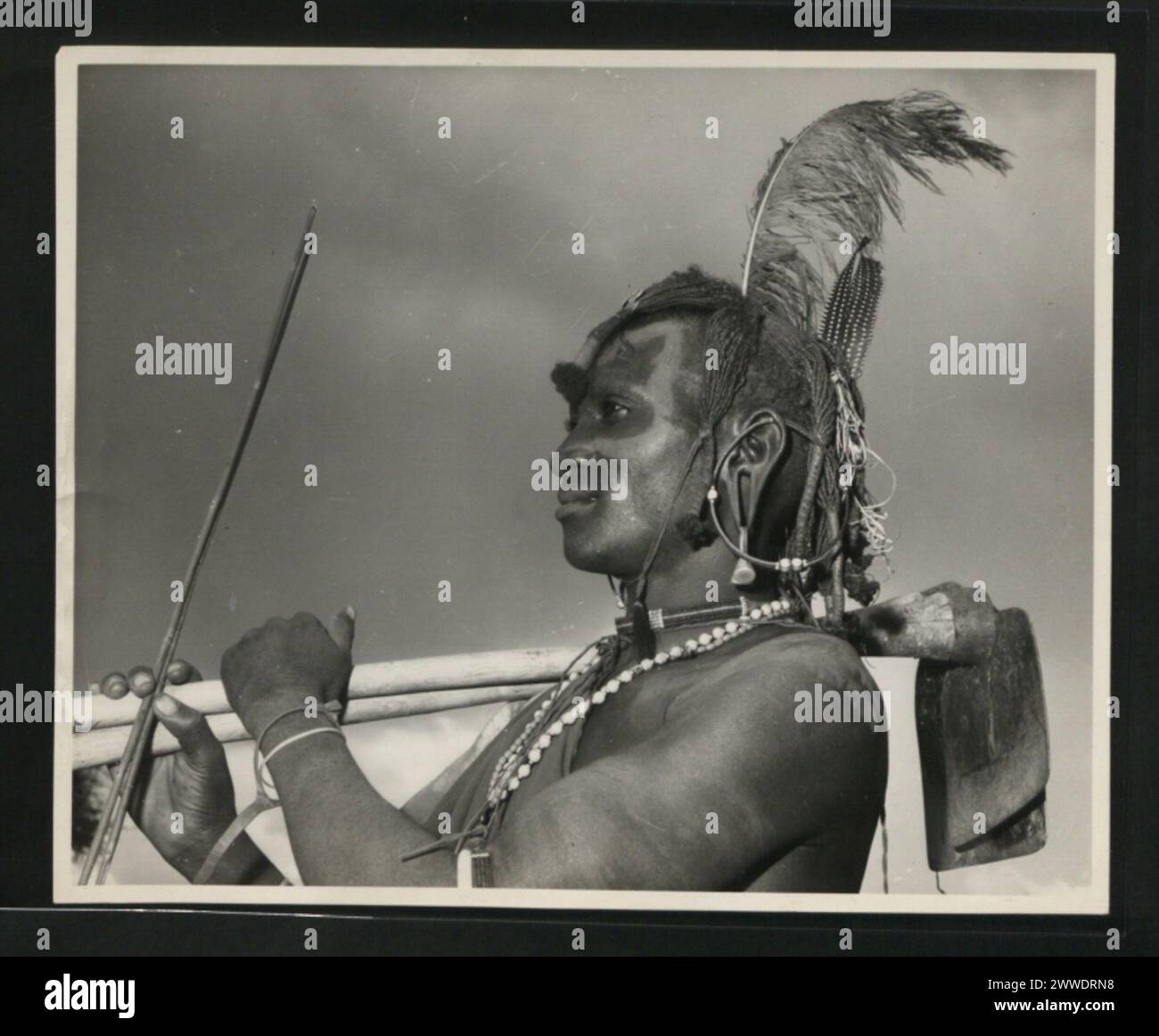 Visuelle Aufzeichnung von Tanganjika in Ostafrika, die Landschaft, Siedlungen und Umweltmerkmale hervorhebt. Stockfoto