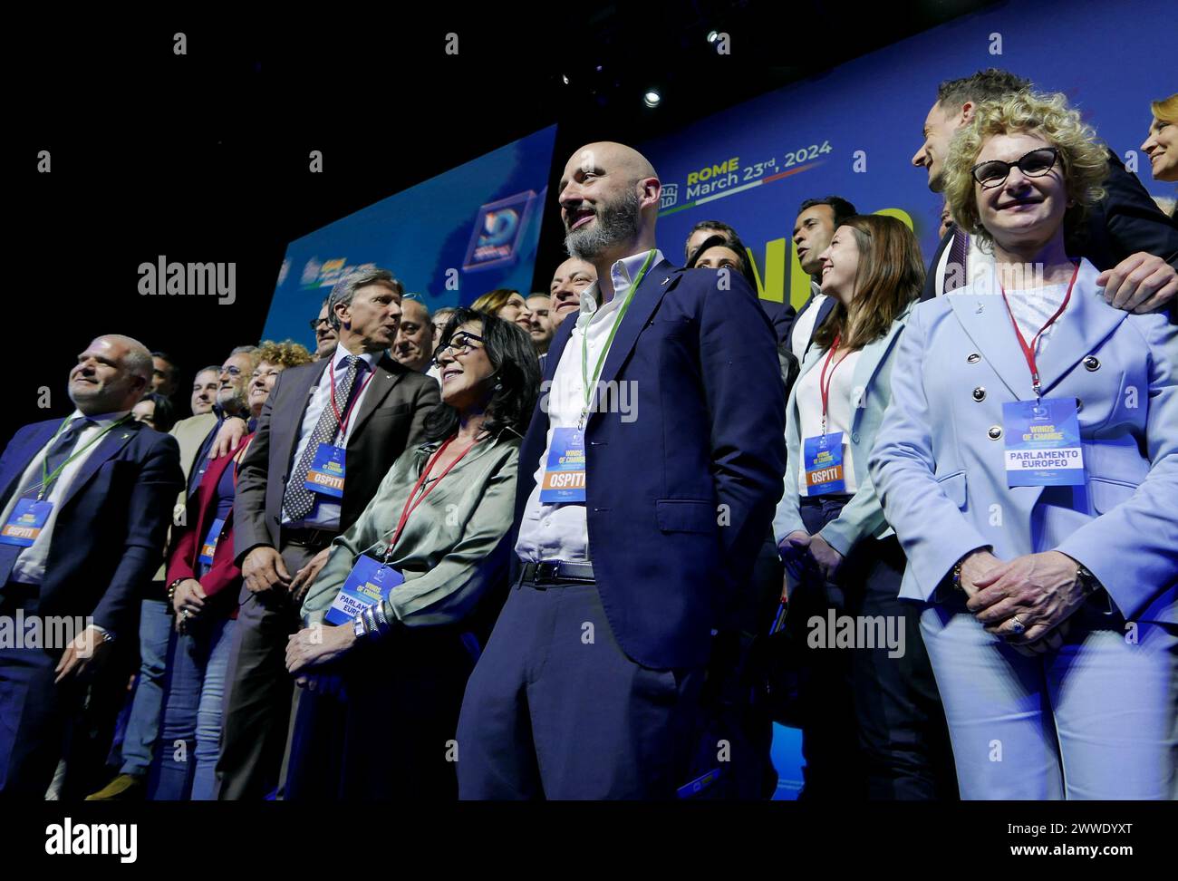 Rom, Italien. März 2024. Mitglieder des Europäischen Parlaments der Lega-Partei posieren am 23. März 2024 in Rom, Italien. Die Abgeordneten nahmen an der Konvention für Identität und Demokratie Teil, einer Fraktion, die die rechten Parteien im Europäischen Parlament, einschließlich der italienischen Lega per Salvini, zusammenbringt. (Foto: Elisa Gestri/SIPA USA) Credit: SIPA USA/Alamy Live News Stockfoto