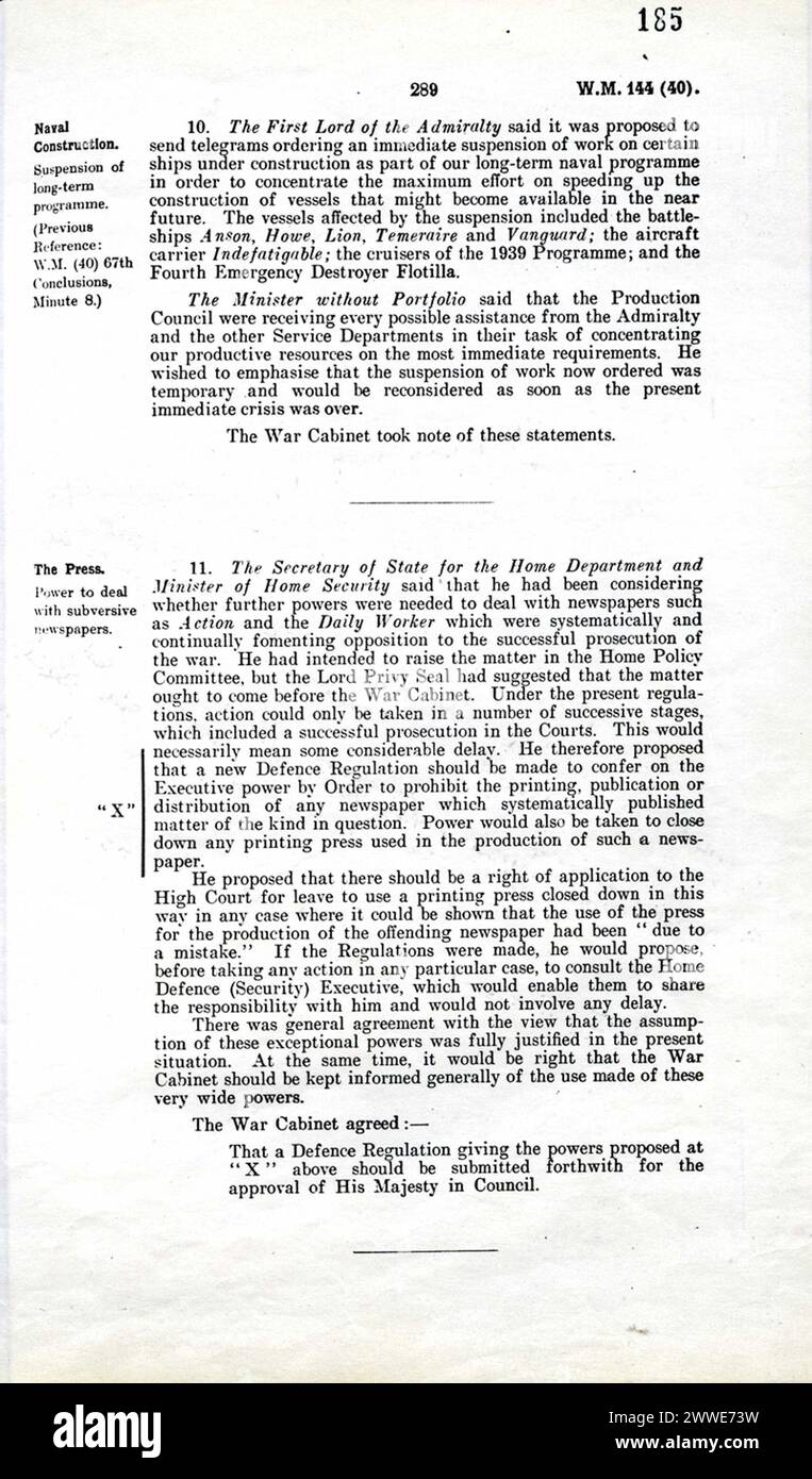 Britisches Kabinettsprotokoll vom 28. Mai 1940 über strategische Kriegsentscheidungen in Bezug auf Verteidigungspolitik, internationale Beziehungen und die Koordinierung von Ressourcen während des Zweiten Weltkriegs. Stockfoto