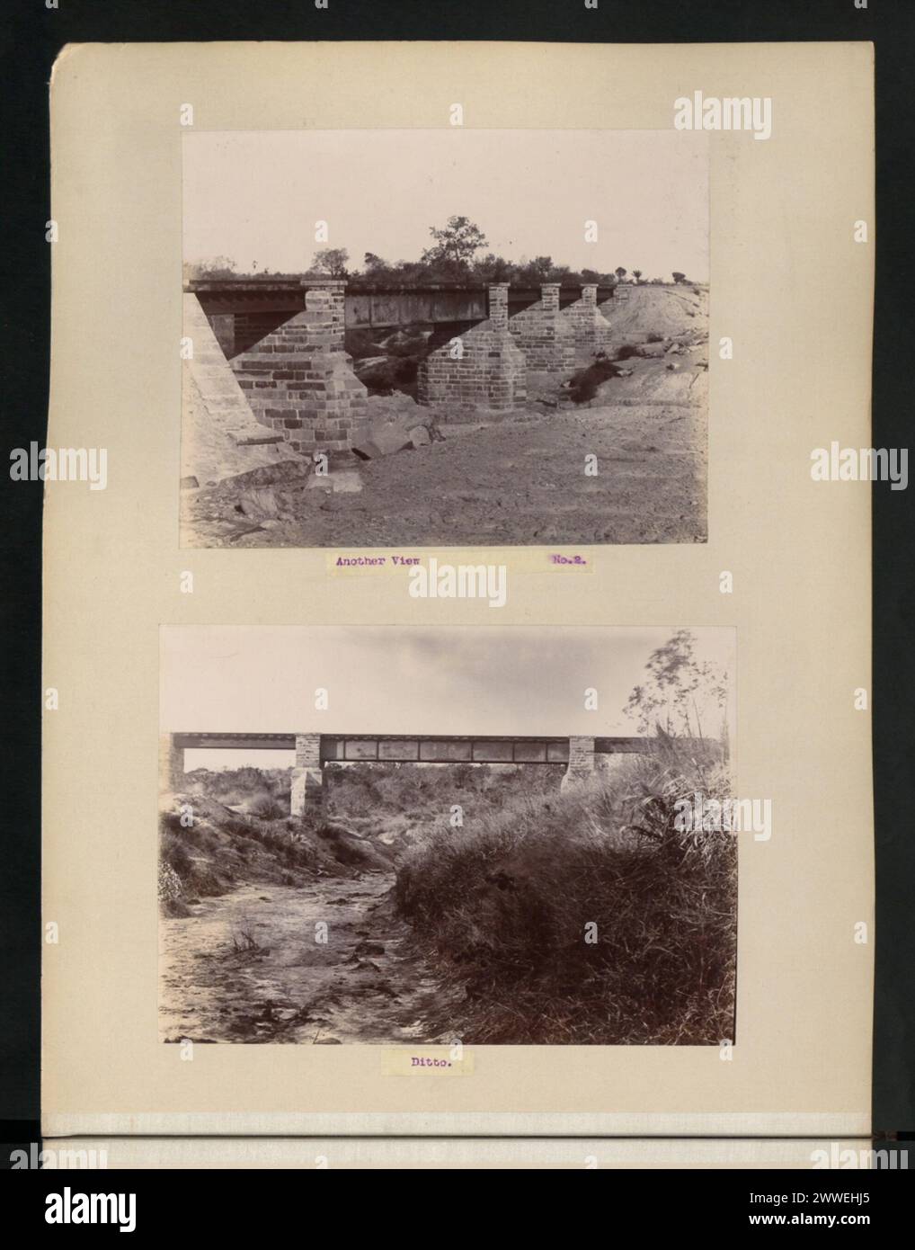 Eine weitere Ansicht Nr. 2 enthält eine visuelle Aufzeichnung der Ugandischen Eisenbahnstrecke und der umliegenden Landschaft entlang dieses Abschnitts. Stockfoto