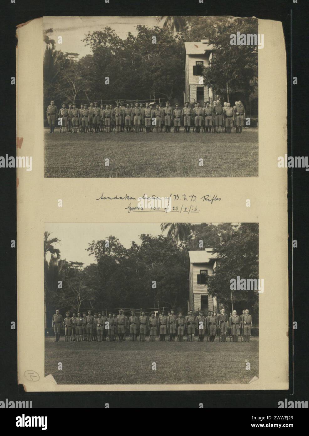 Sandakan-Sektion von B.N.B. Rifles, die am 23. August 1916 in Borneo stationiert war und Militärpersonal und zugehörige Einrichtungen zeigte. Stockfoto