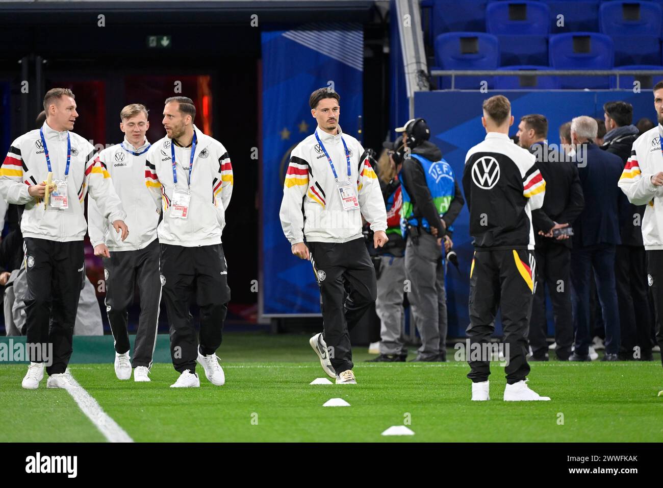 LYON, Frankreich. , . Die deutsche Mannschaft vor dem Freundschaftsfußballspiel zwischen der FRANZÖSISCHEN Nationalmannschaft und der DEUTSCHEN Nationalmannschaft im Groupama-Stadion in Lyon am 23. März 2024: Frankreich gegen Deutschland 0:2 - die Deutsche Fussball Nationalmannschaft gewinnt das Freundschaftsspiel gegen Frankreich in Lyon. L'équipe de France de Football a joué dans un match amical a Lyon contre l'équipe Nationalle Allemande. (Foto und Copyright bei Jerry ANDRE/ATP Images (ANDRE Jerry /ATP/SPP) Credit: SPP Sport Press Photo. /Alamy Live News Stockfoto