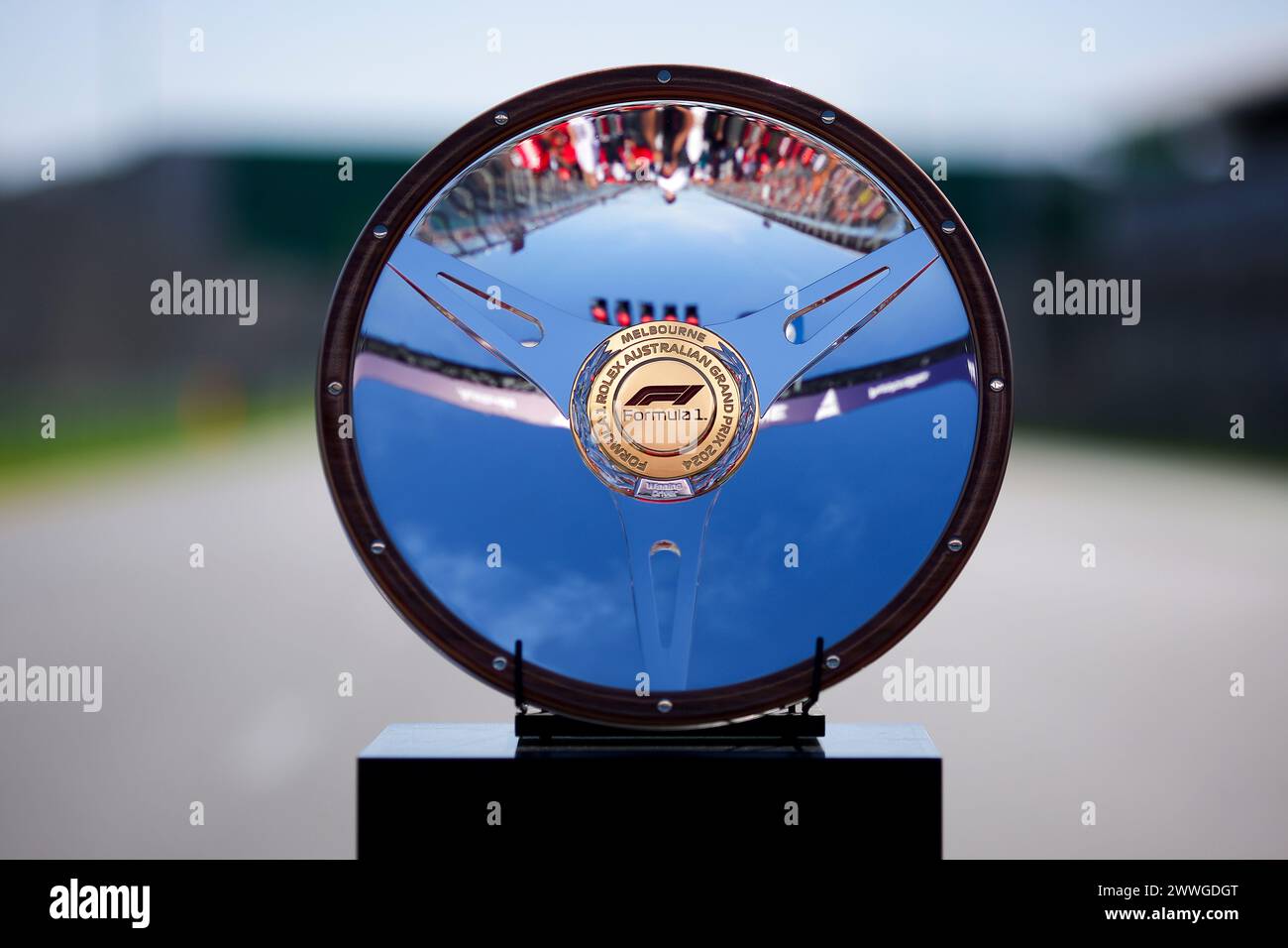 Melbourne, Australie. März 2024. Australian GP Trophy während des Formel 1 Rolex Australian Grand Prix 2024, 3. Runde der Formel 1 Weltmeisterschaft 2024 vom 22. Bis 24. März 2024 auf dem Albert Park Circuit in Melbourne, Australien - Foto Eric Alonso/DPPI Credit: DPPI Media/Alamy Live News Stockfoto