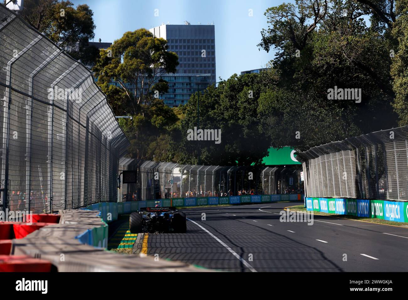 Melbourne, Australie. März 2024. 27 HULKENBERG Nico (ger), Haas F1 Team VF-24 Ferrari, Action während des Formel 1 Rolex Australian Grand Prix 2024, 3. Runde der Formel 1 Weltmeisterschaft 2024 vom 22. Bis 24. März 2024 auf dem Albert Park Circuit in Melbourne, Australien - Foto DPPI Credit: DPPI Media/Alamy Live News Stockfoto