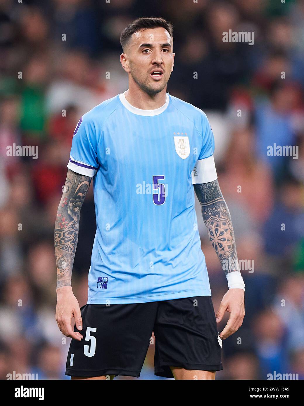 Bilbao, Spanien. 23. März 2024. Matias Vecino aus Uruguay sieht beim Freundschaftsspiel Pais Vasco gegen Uruguay am 23. März 2024 in Bilbao, Spanien, im Estadio de San Mames an. Quelle: Cesar Ortiz Gonzalez/Alamy Live News Stockfoto