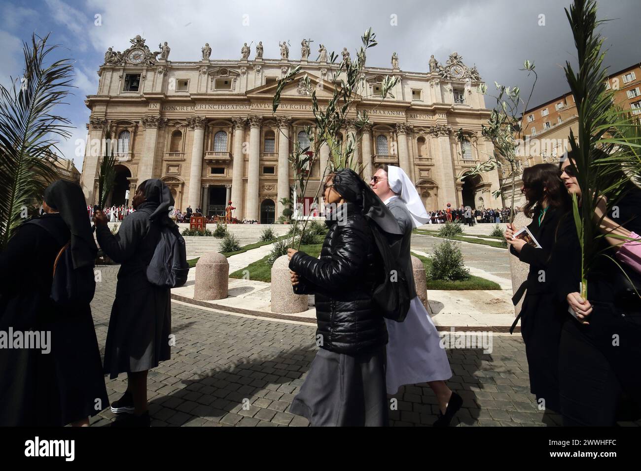 24. März 2024: PAPST FRANZISKUS feiert die Sonntagsmesse INST. Petersplatz im Vatikan. - Staat Vatikanstadt © EvandroInetti Via ZUMA Wire (Kreditbild: © Evandro Inetti/ZUMA Press Wire) NUR REDAKTIONELLE VERWENDUNG! Nicht für kommerzielle ZWECKE! Stockfoto