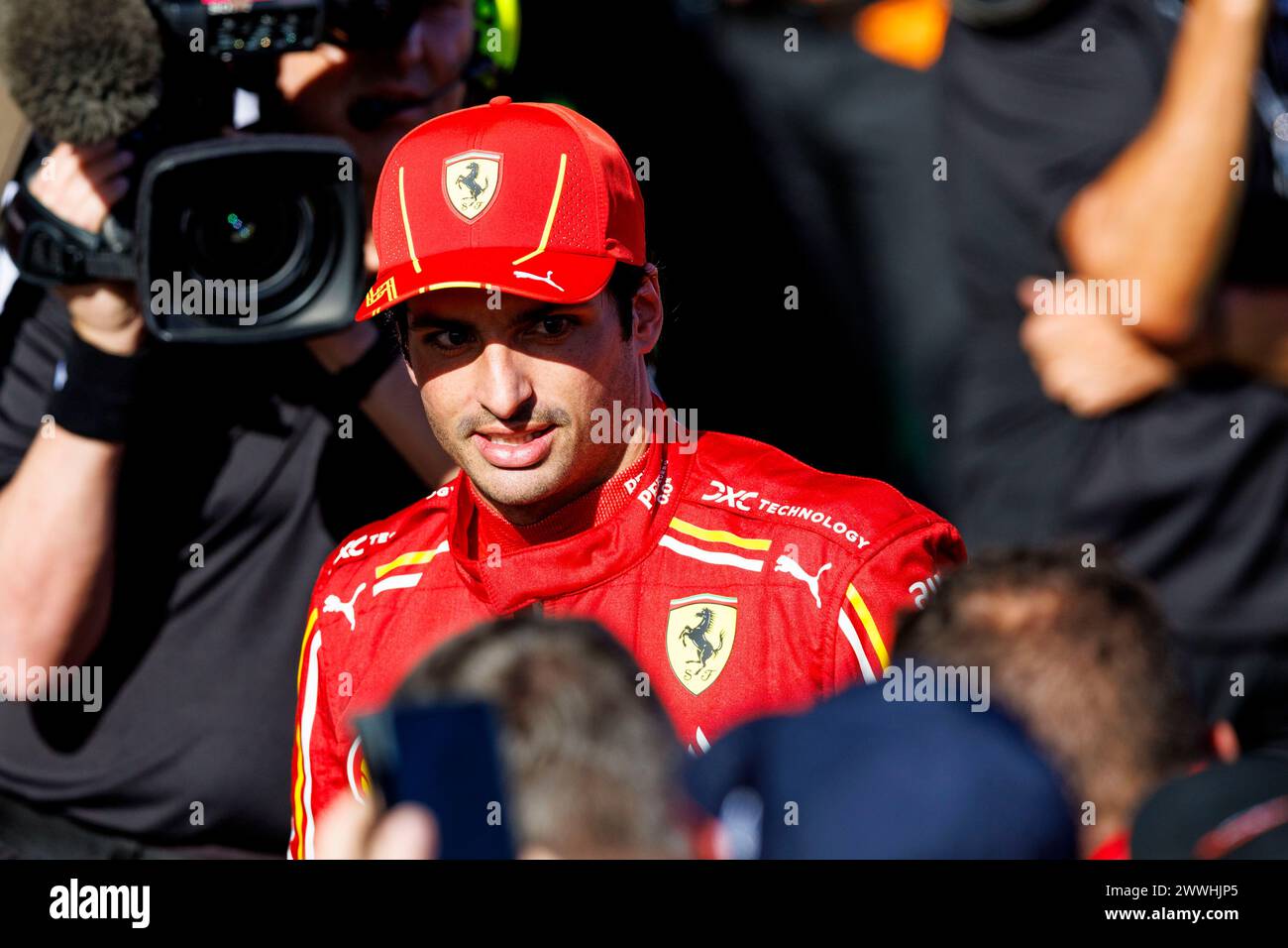 24. März 2024: Melbourne Grand Prix Circuit, Melbourne, Victoria, Australien; Formel 1 Grand Prix von Australien: Renntag; Nummer 55 Scuderia Ferrari Pilot Carlos Sainz Jr. Auf dem Podium nach dem Rennen Stockfoto