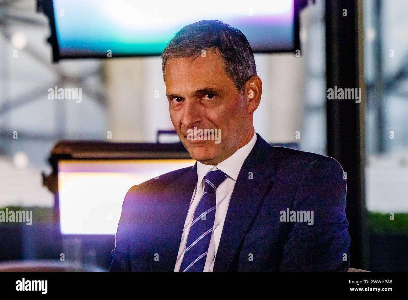 © Sylvain Rostaing/Le Pictorium/MAXPPP - Marseille 24/11/2023 Sylvain Rostaing/Le Pictorium - 24/11/2023 - France/Provence-Alpes-Cote d'Azur/Marseille - Rodolphe Saade le proprietaire de la Provence. greve a la Provence, Suite a la mise a pieds du directeur des redactions Aurelien Viers par la direction sur demande de l'actionnaire Rodolphe Saade, la redaction de la Provence a decte une greve illimite pour defendre la liberte de la presse et son Independent par rapport aux pressions politiques - Valeurs ACtuelles out, jdd out, no jdd, RUSSIA OUT, NO RUSSIA NO RUSSIA #norussia/24/11/2023 Stockfoto