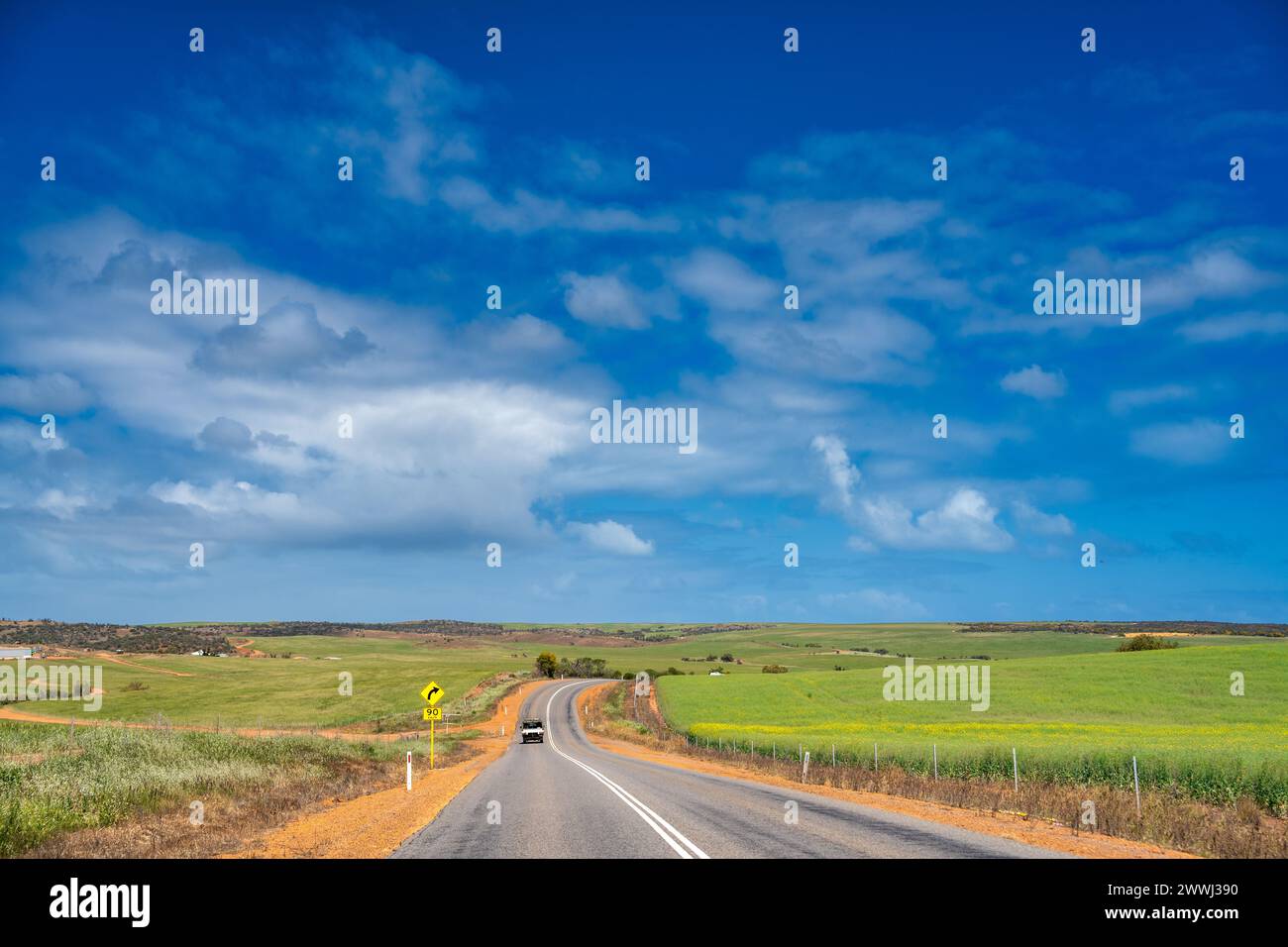 Fahren Sie über die Straßen von Western Australia. Stockfoto