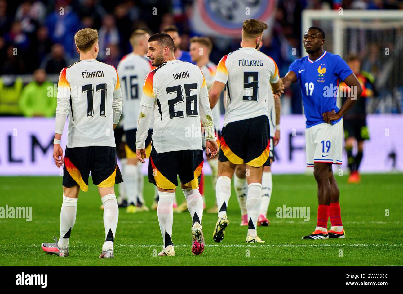 Deniz Undav, DFB 26 Chris Führich, DFB 11 Niclas Füllkrug, DFB 9 Youssouf Fofana, FRA 19 nach dem Freundschaftsspiel FRANKREICH - DEUTSCHLAND 0-2 FRANKREICH - DEUTSCHLAND 0-2 in Vorbereitung auf die Europameisterschaft 2024 am 23. März 2024 in Lyon, Frankreich. © Peter Schatz / Alamy Live News Stockfoto