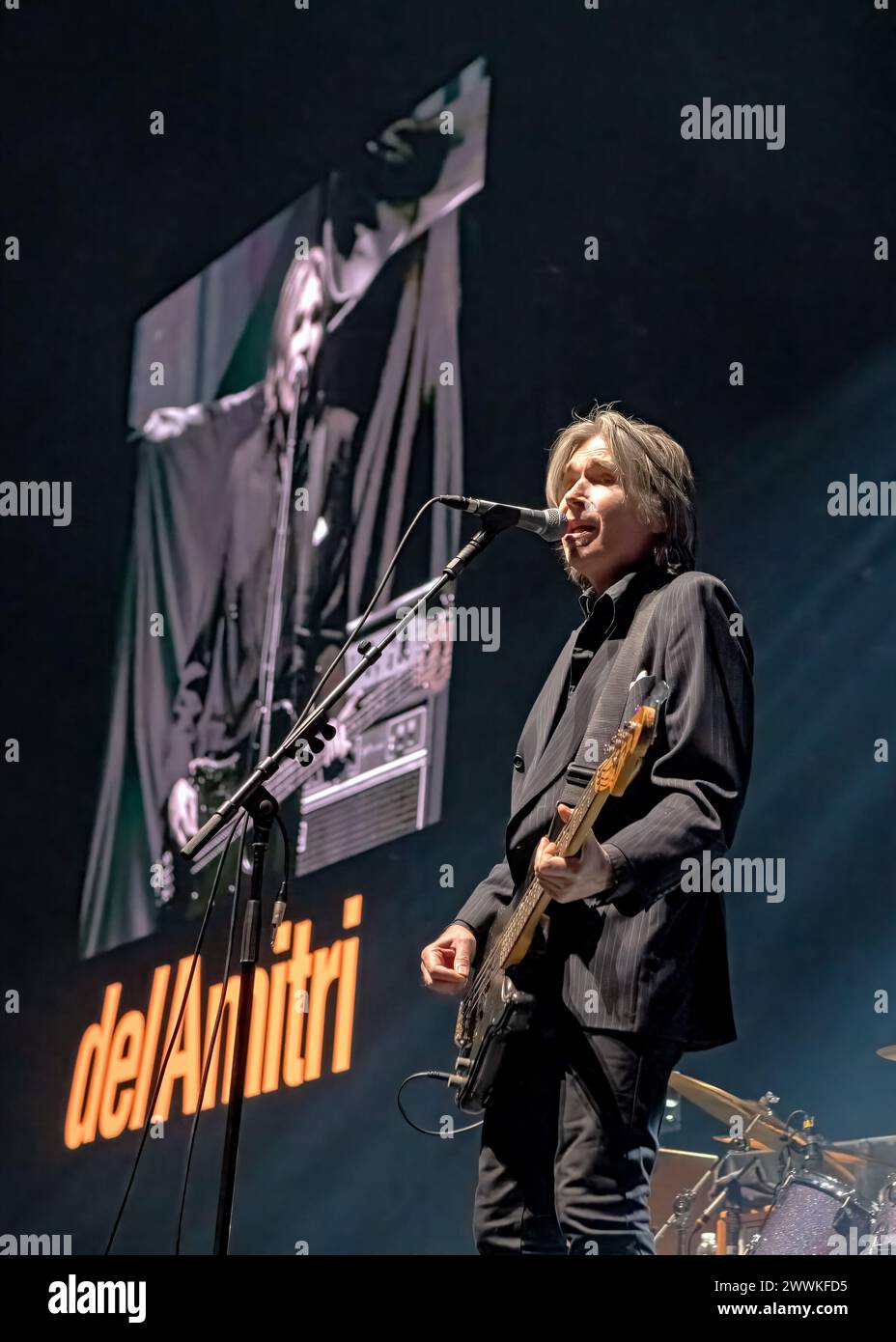 Nottingham, Großbritannien. 24. März 2024, Motorpoint Arena, Nottingham, Großbritannien. Veranstaltung: Simple Minds unterstützt von Del Amitri. Bildunterschrift: Justin Currie -Del Amitri Bild: Mark Dunn / Alamy Live News (Unterhaltung) Stockfoto