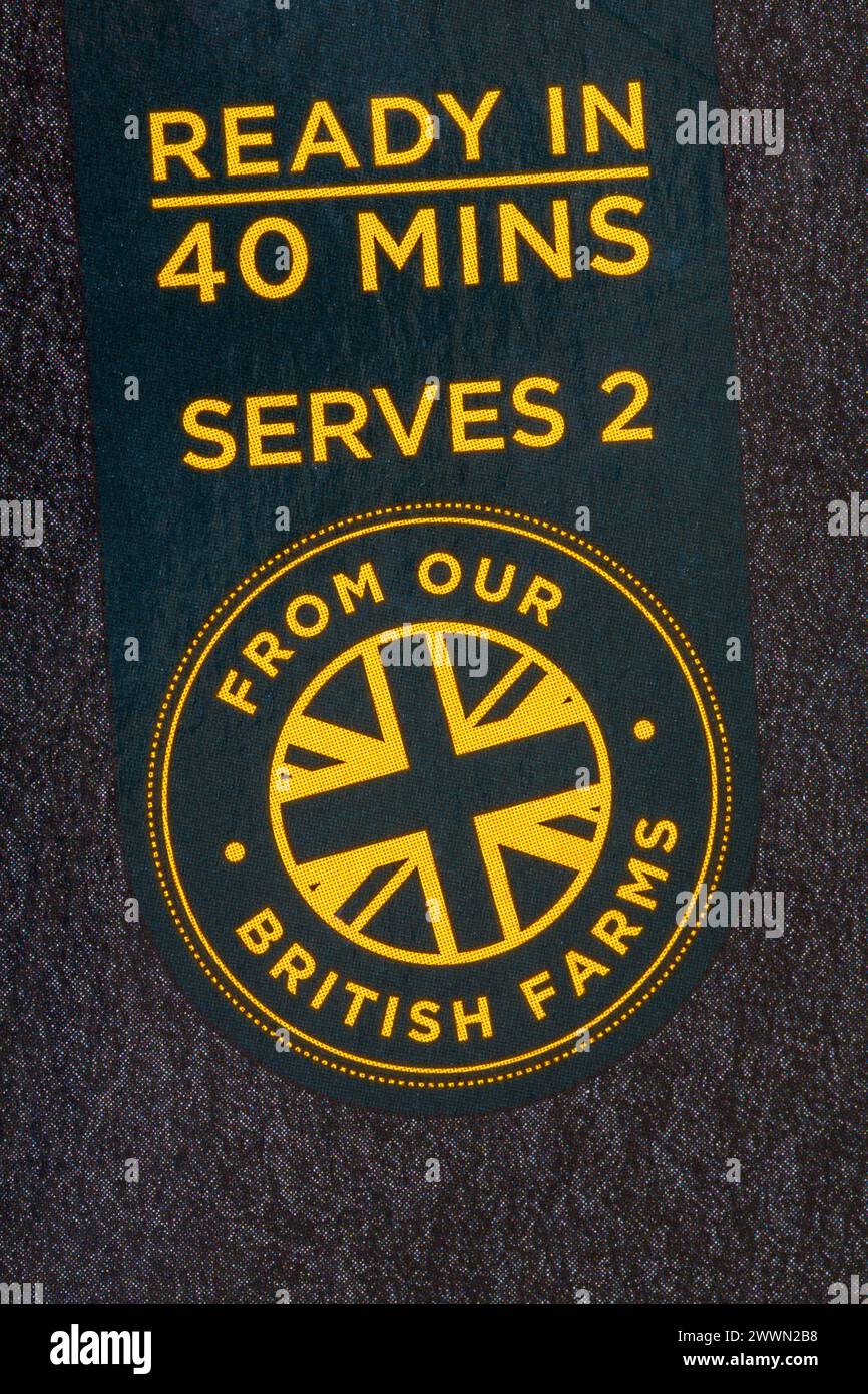 40 Minuten von unserem Symbol der britischen Farmen entfernt - Details auf der Schachtel Entenbrüste in Pflaumensauce von Waitrose Stockfoto