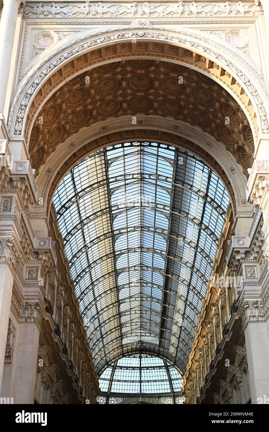 Galleria Vittorio Emanuele II - Piazza del Duomo - Mailand Stockfoto
