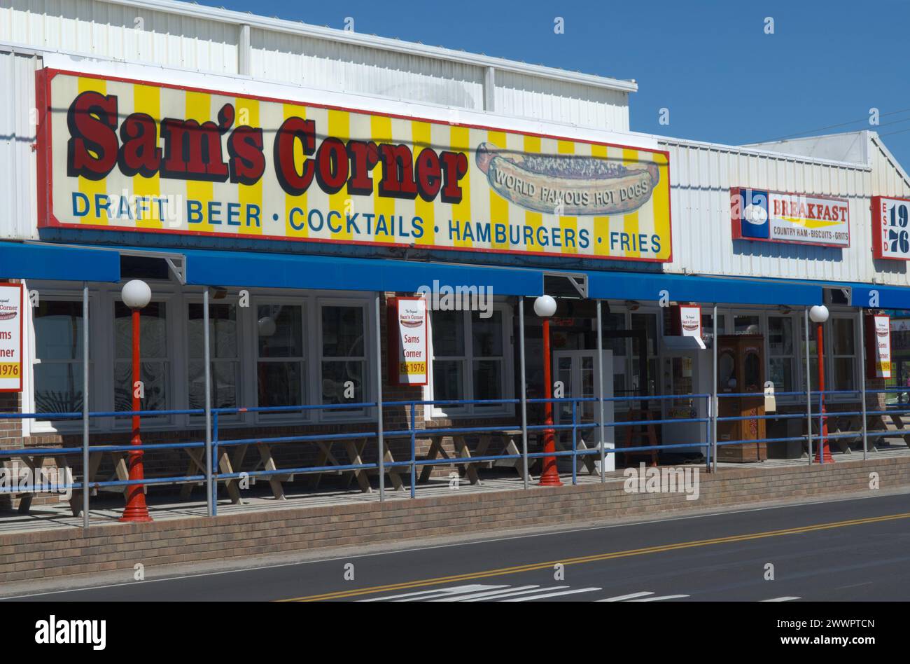 Stockfoto des berühmten Sam's Corner Restaurants in der Nähe von Myrtle Beach, South Carolina, USA. Stockfoto