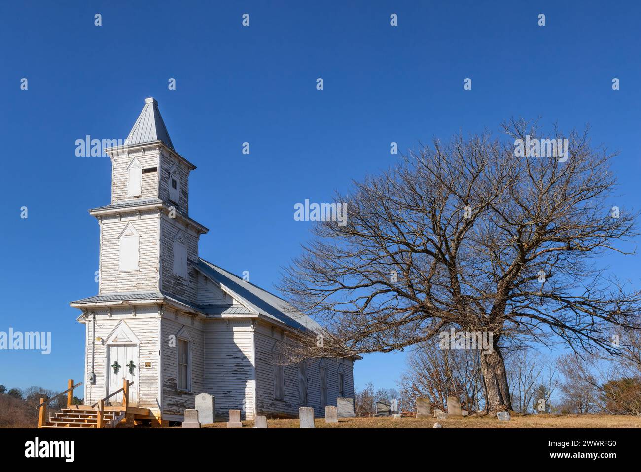 Mosheim, Tennessee, USA - 7. Februar 2024 die Blue Springs Church ist die dritte Kirche, die 1811 auf dieser Kirche sitzt Stockfoto