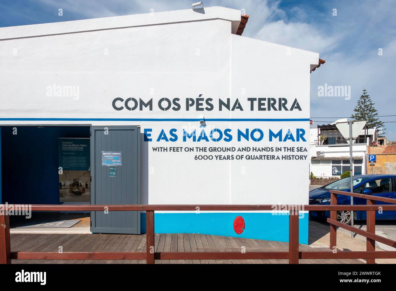 Das Museum in Quarteira, Portugal, zeigt 6000 Jahre Geschichte der Region. Stockfoto