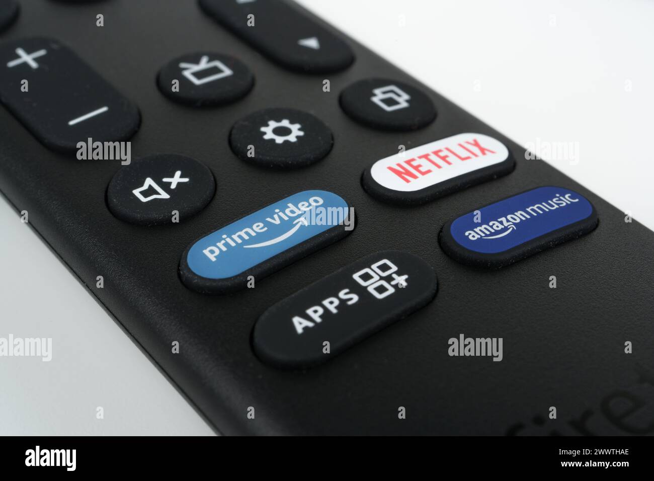Romote für Amazon Fire TV Stick 4K MAX 2023 und spezielle Tasten für Prime Video Netflix Amazon Music. Stafford, Großbritannien. März 2024. Stockfoto
