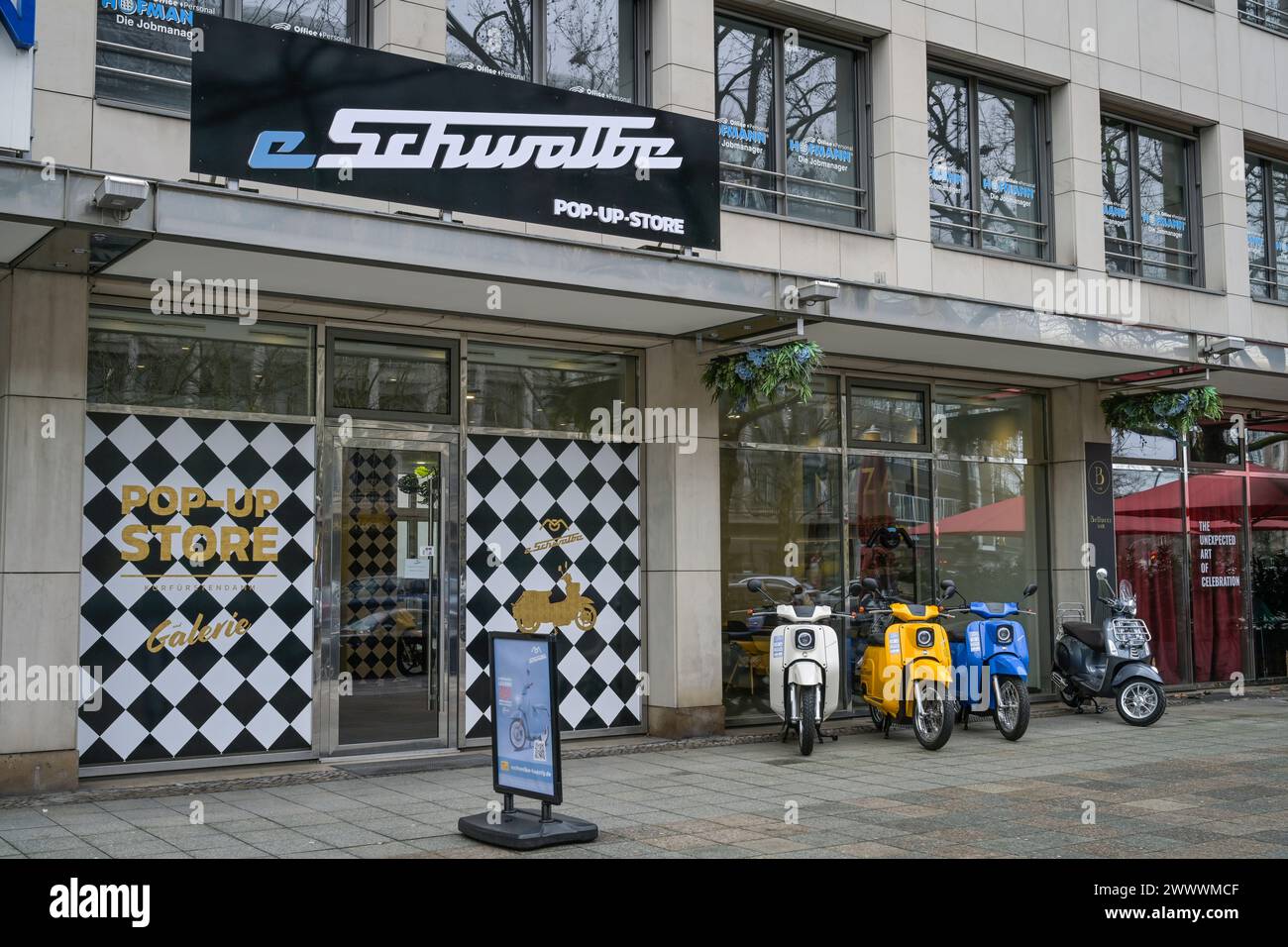 ESchwalbe, Pop-up-Store, Kurfürstendamm, Charlottenburg, Berlin, Deutschland Stockfoto