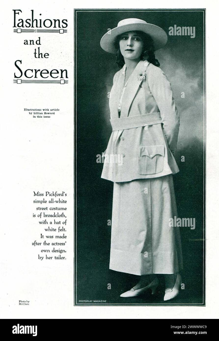 Porträt von Mary Pickford, der Kleidung modelliert, in einem bildzeitungsartikel für das Photoplay Magazine. Vintage Photoplay Magazine fotografisches Porträt der Filmschauspielerin, um 1915 Stockfoto