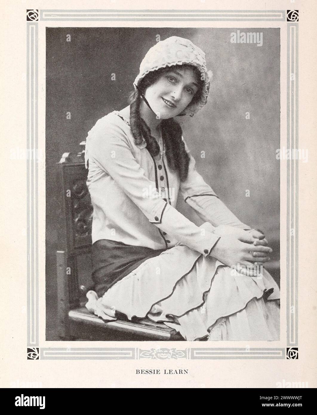 Porträt von Bessie Learn. Vintage Photoplay Magazine fotografisches Porträt der Filmschauspielerin, um 1915 Stockfoto