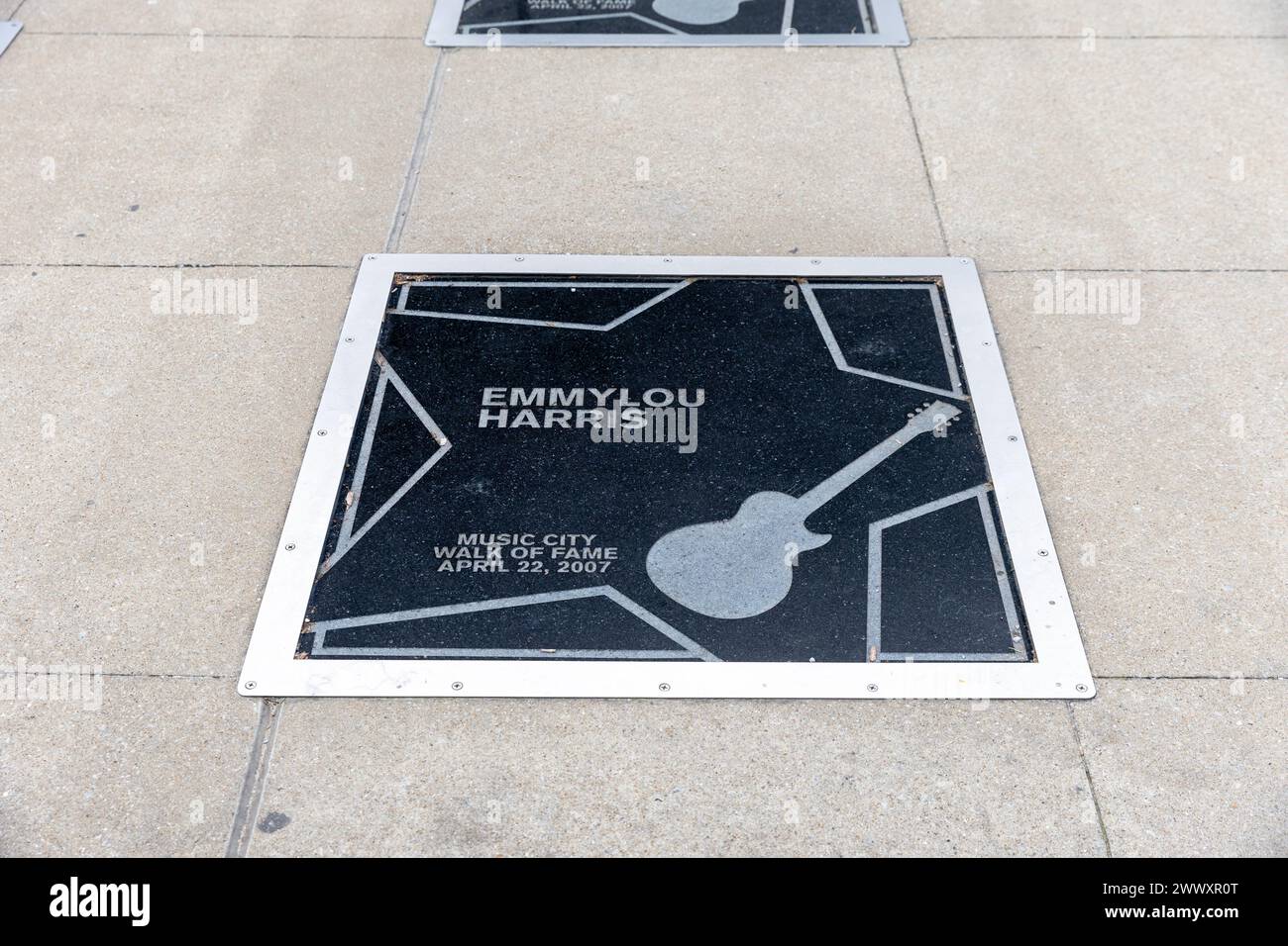 Nashville, TN - 15. März 2024: Emmylou Harris Star auf dem Music City Walk of Fame in Nashville, TN Stockfoto