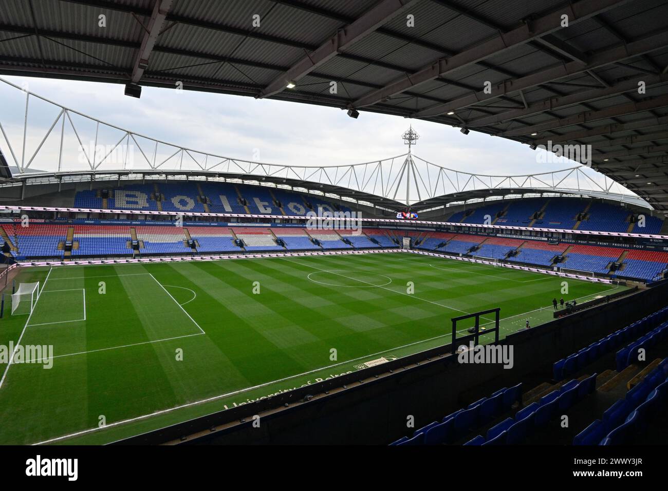 Bolton, Großbritannien. März 2024. Ein allgemeiner Überblick über das Toughsheet Community Stadium vor dem UEFA Euro U21 Qualifikationsspiel der Gruppe F England U21 gegen Luxemburg U21 im Toughsheet Community Stadium, Bolton, Vereinigtes Königreich, 26. März 2024 (Foto: Cody Froggatt/News Images) in Bolton, Vereinigtes Königreich am 26. März 2024. (Foto: Cody Froggatt/News Images/SIPA USA) Credit: SIPA USA/Alamy Live News Stockfoto