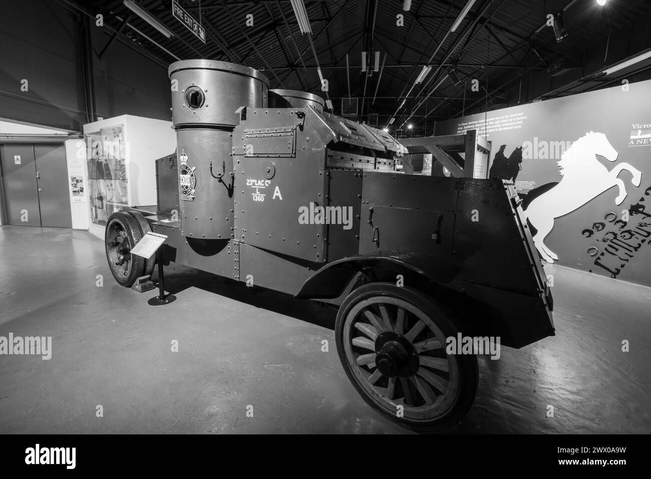 Bovington.Dorset.Vereinigtes Königreich.8. August 2023.Ein unvergleichliches gepanzertes Auto ist im Tank Museum in Dorset zu sehen Stockfoto