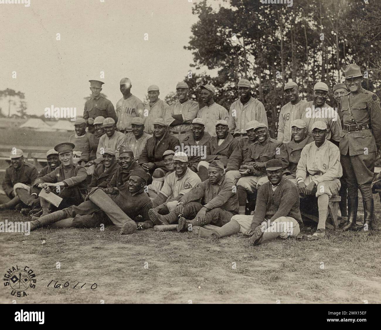609. Pioneer Infanterie, Gewinner des Baseballspiels der Liga. Savenay, Loire Inferieure, Frankreich CA. Mai 1919 Stockfoto