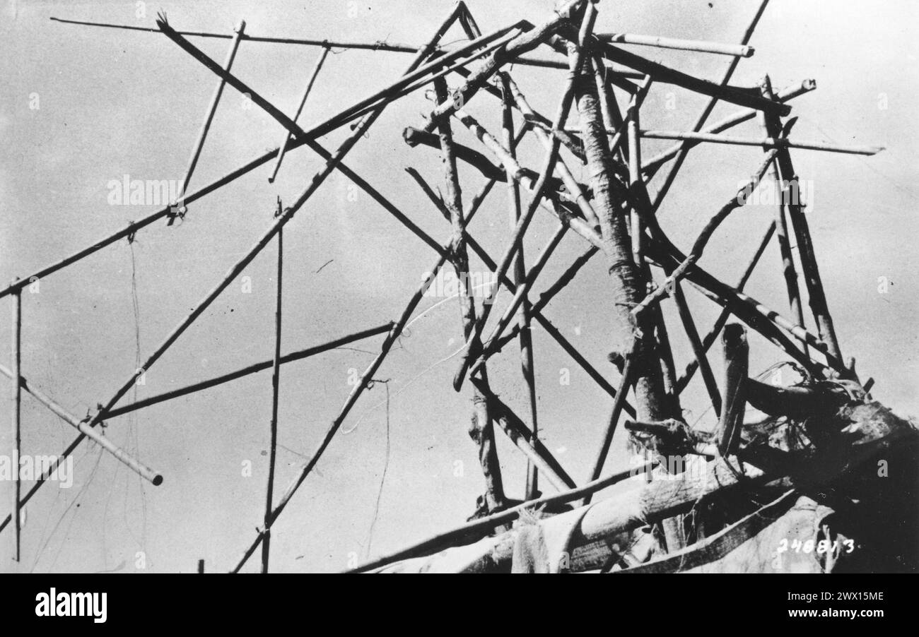 Gefälschtes Radar in Espiritu Santo, New Hebriden CA. 1943 Stockfoto