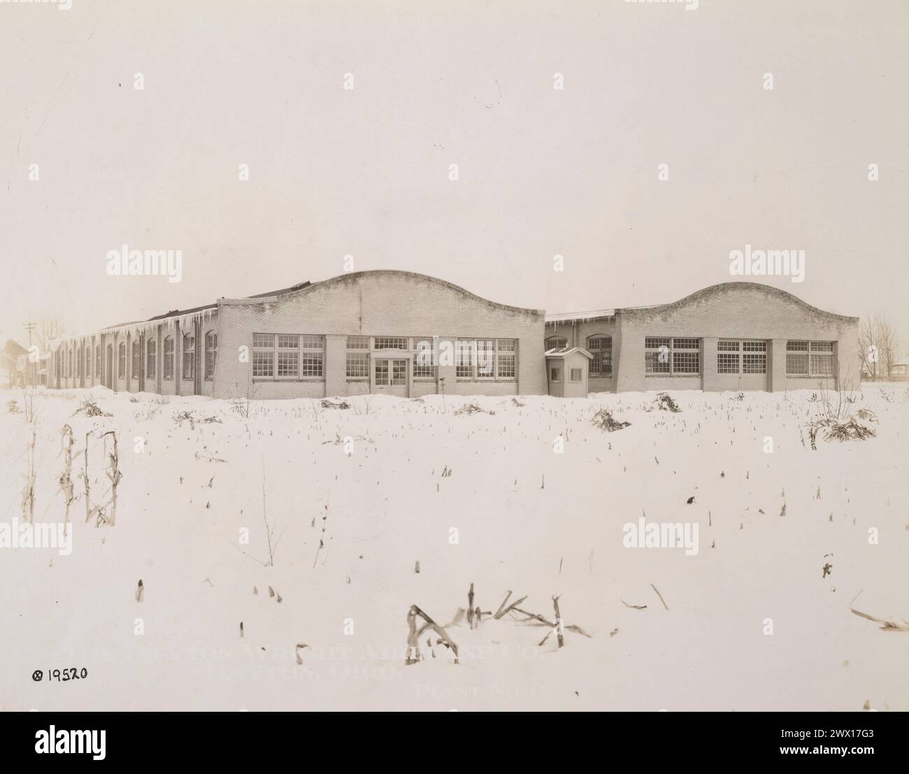 Flugzeughersteller Dayton Wright Airplane Company - Foto des Gebäudes der Emergency Metal Production Department an der Ecke von Third Street und Coleman Street in Dayton, OH Ca. 1917 Stockfoto