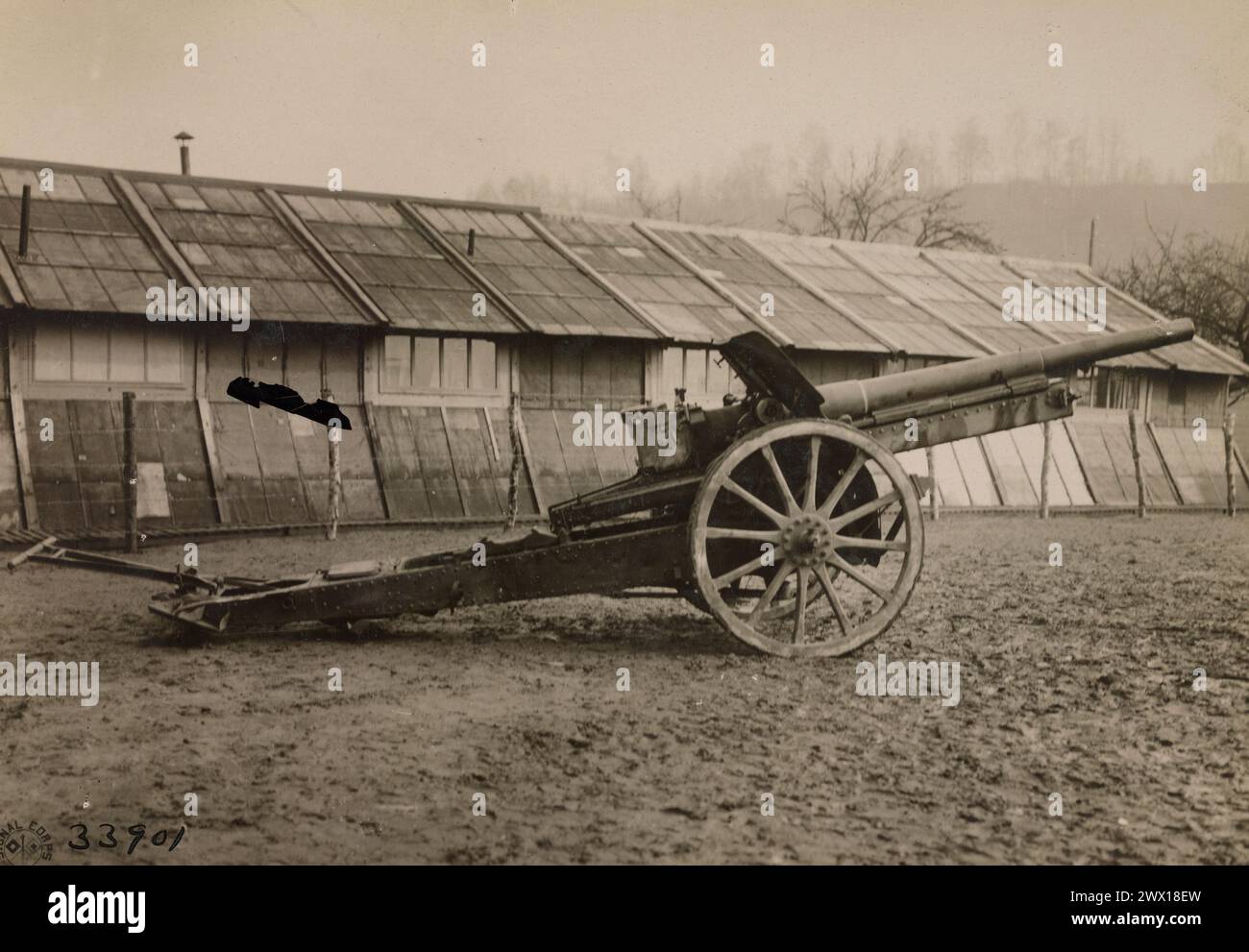 Fotos des Ersten Weltkriegs: Nahaufnahme einer 105 mm großen Kanone ca. 1918 Stockfoto