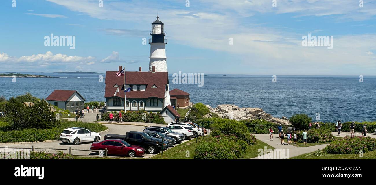 Portland Head Light ist der älteste Leuchtturm in Maine im Fort Williams Park in Cape Elizabeth Stockfoto