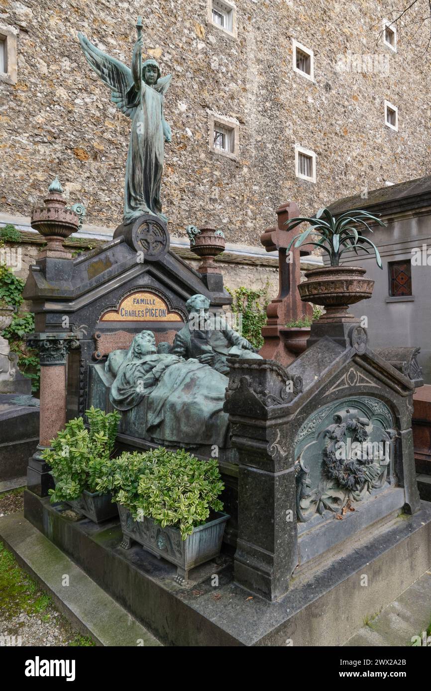 MONTPARNASSE FRIEDHOF BERÜHMTE GRÄBER PARIS Stockfoto