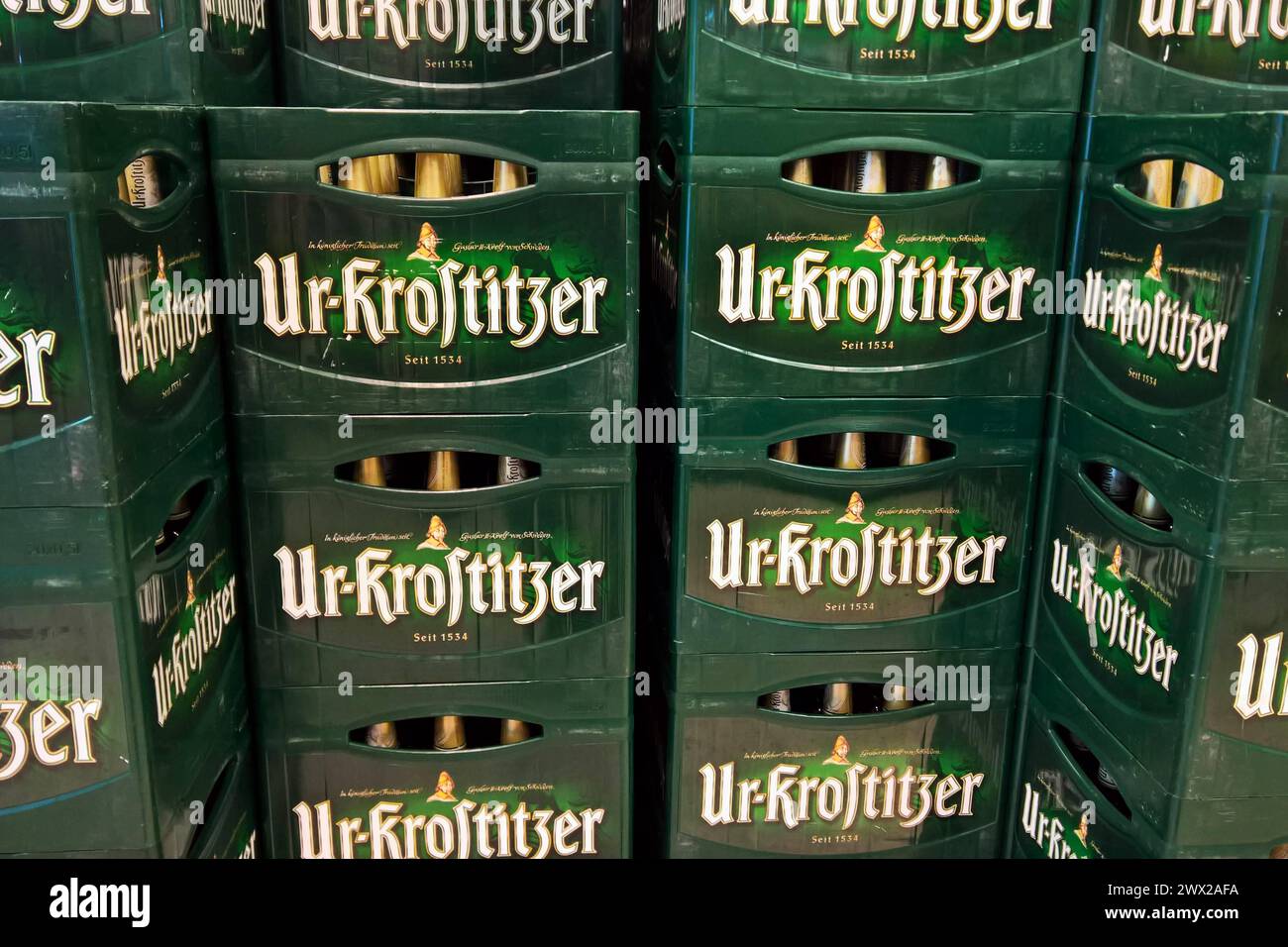 UR-Krostitzer Bier Brauerei aus Krostitz - gehört zur Radeberger Gruppe *** Ur Krostitzer Bier Brauerei aus Krostitz gehört zur Radeberger Gruppe Stockfoto