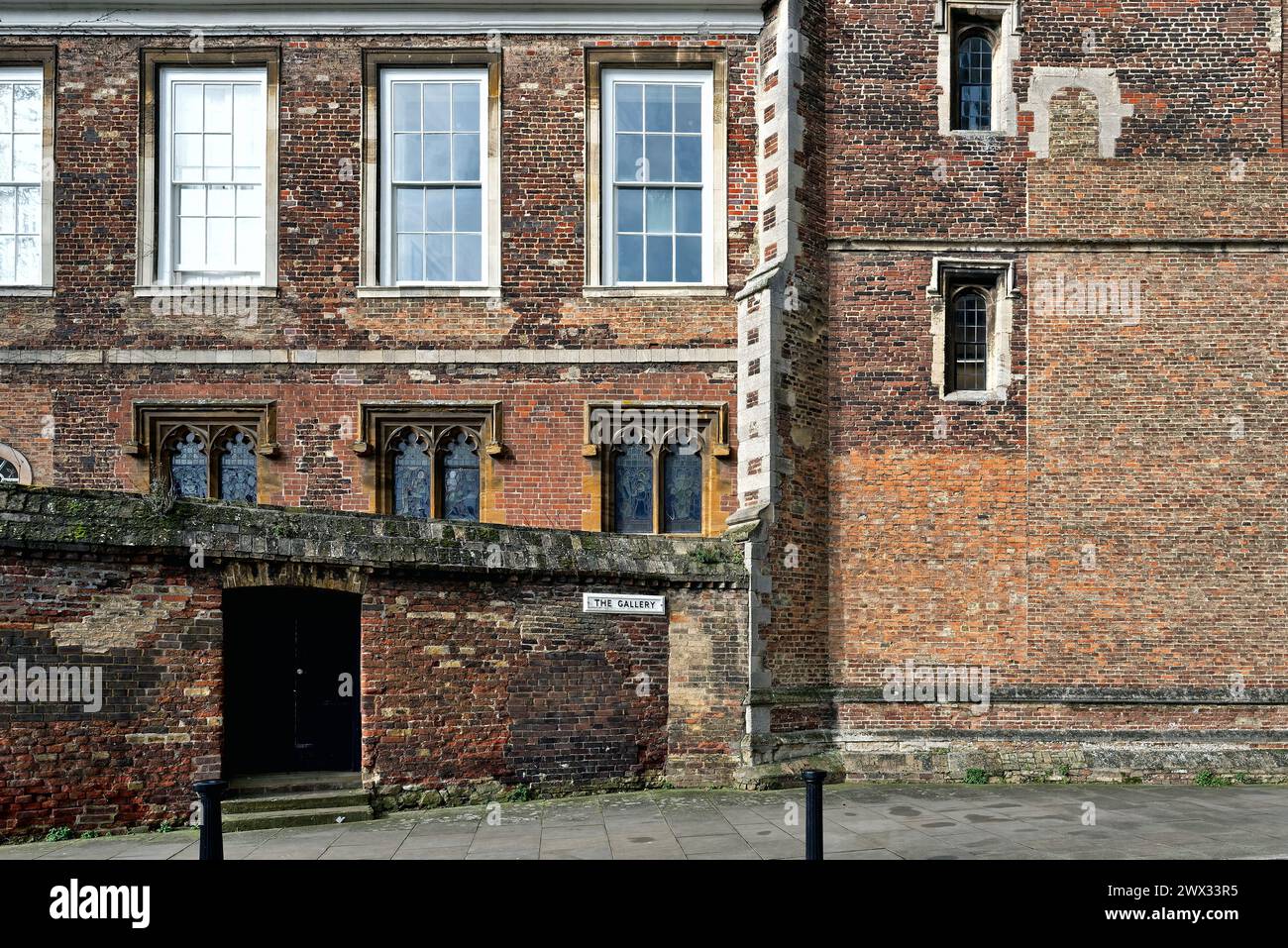 Historische Backsteingebäude der Kings School in der Gallery by Ely Cathedral District, Cambridgeshire England UK Stockfoto