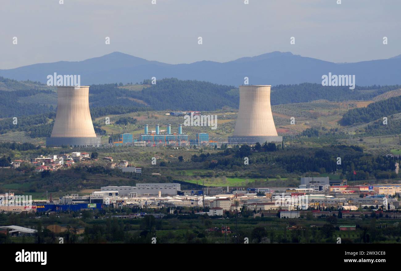 Erdgas-Kreislaufkraftwerk in Bursa, Türkei. Stockfoto