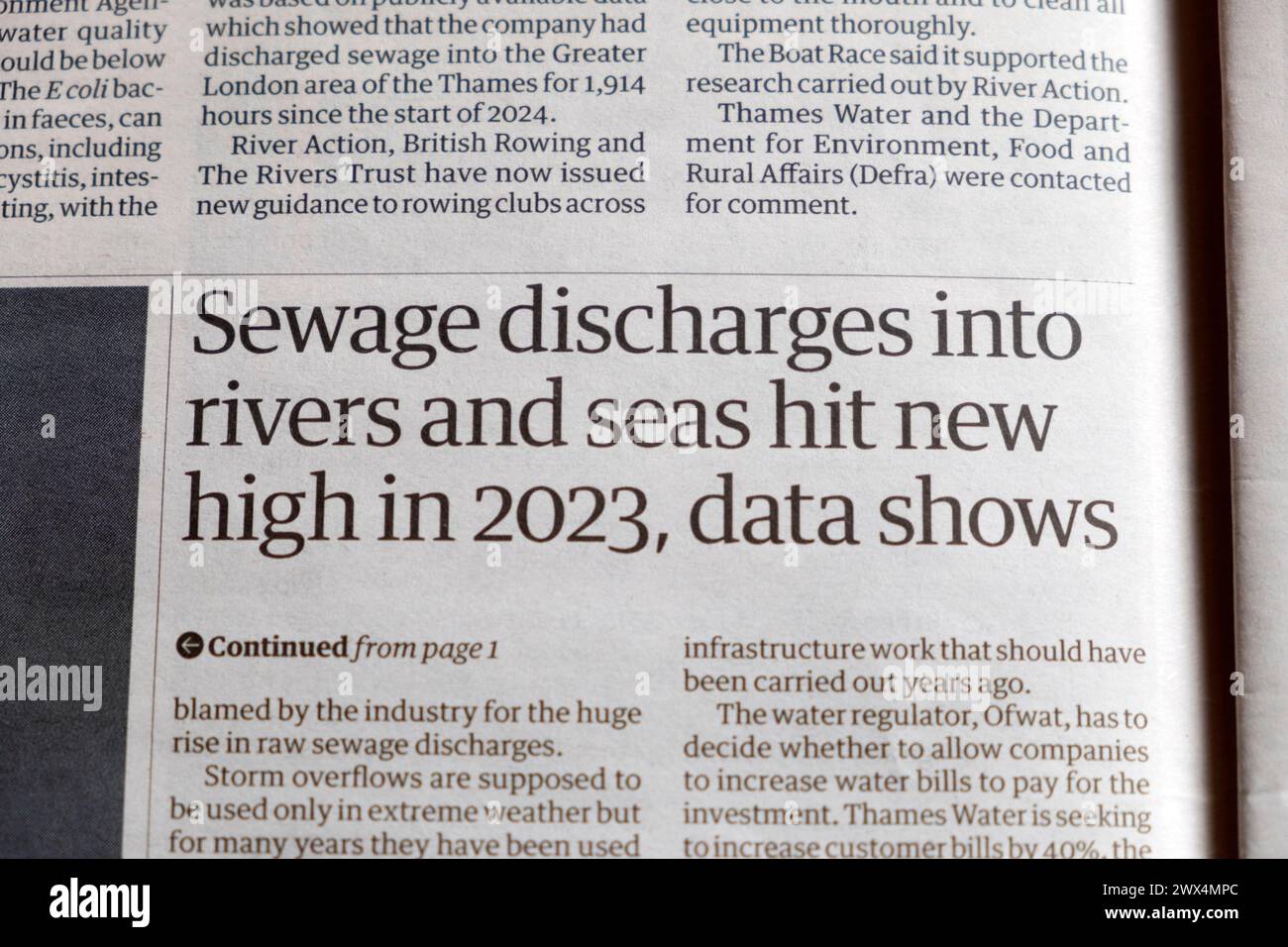 „Die Abwassereinleitungen in Flüsse und Meere erreichten 2023 einen neuen Höchststand, wie die Daten zeigen“, titelt die Zeitung The Guardian Thames Water artikel 27 März 2024 London UK Stockfoto
