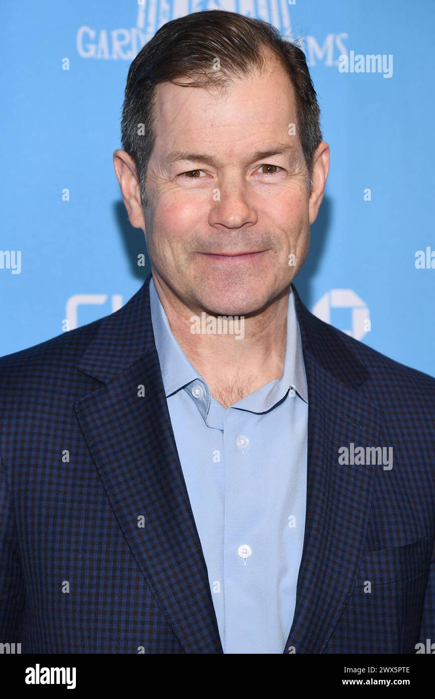 New York, USA. März 2024. Mike Richter nimmt 2024 am 27. März 2024 an der „Garden of Laughs“ Comedy Benefit im Madison Square Garden, New York, NY, Teil. (Foto: Anthony Behar/SIPA USA) Credit: SIPA USA/Alamy Live News Stockfoto