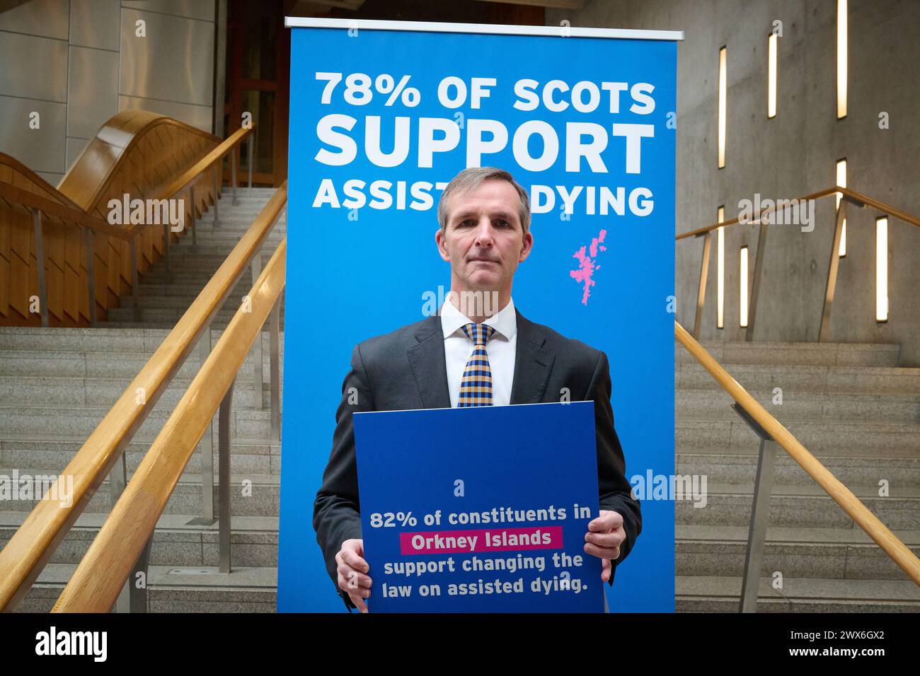 Edinburgh Schottland, Vereinigtes Königreich 28. März 2024. Der schottische Liberaldemokrat Liam McArthur im schottischen Parlament enthüllt Assisted Dying Bill. Credit sst/alamy Live News Stockfoto