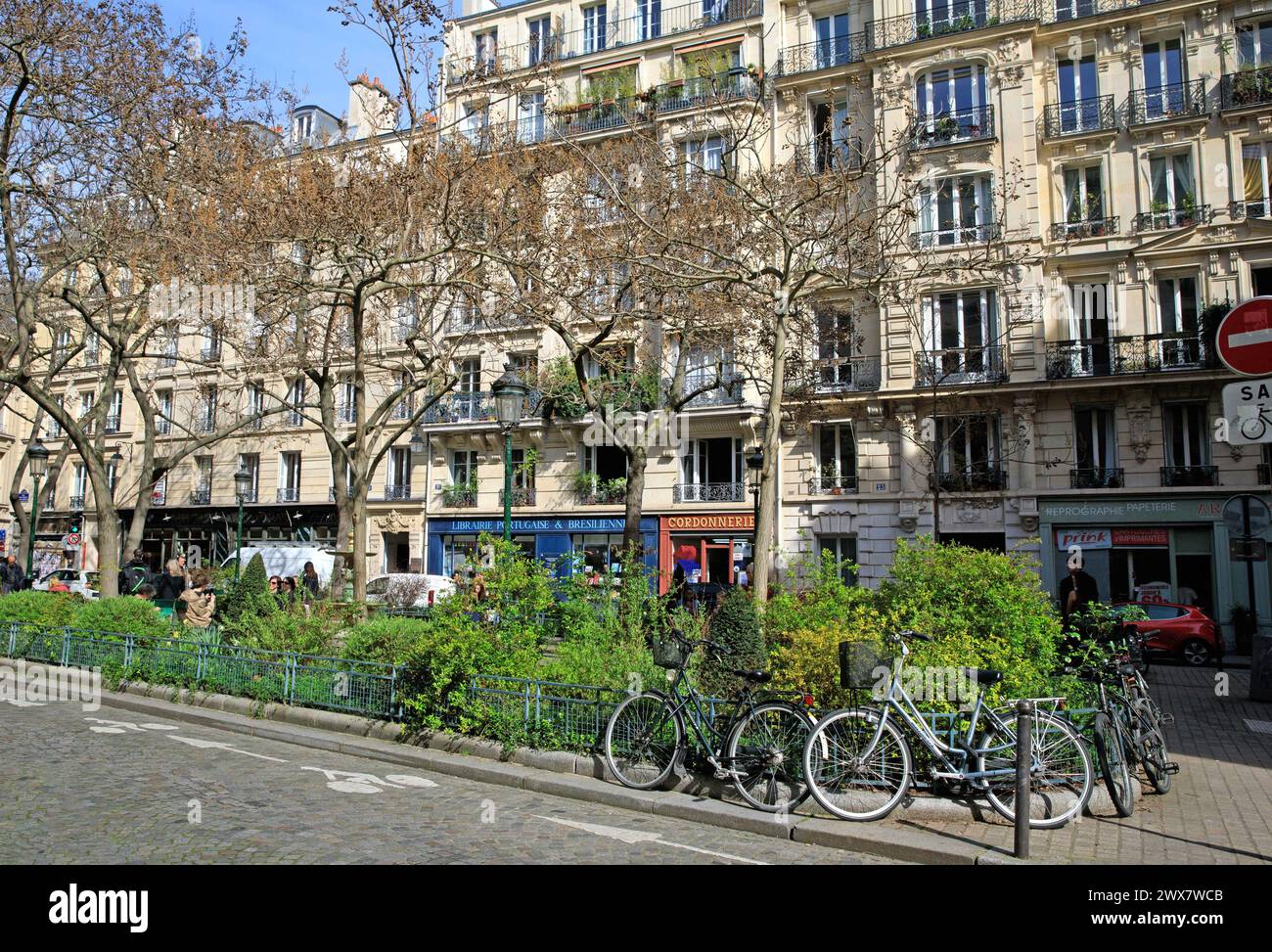 Frankreich, Region Ile-de-France, 5. Arrondissement, Place de l'Estrapade, Drehort für die Serie „Emily in Paris“. 21. März 2024 Stockfoto