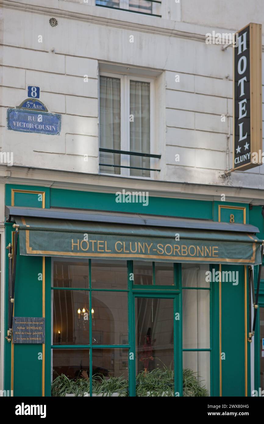 Frankreich, Region Île de France, Paris, Rue Victor Cousin, Hotel Cluny Sorbonne, Ort, wo der französische Dichter Arthur Rimbaud blieb Stockfoto