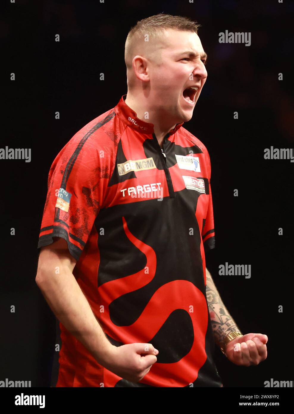 Nathan Aspinall reagierte im letzten Spiel gegen Luke Litter in der 9