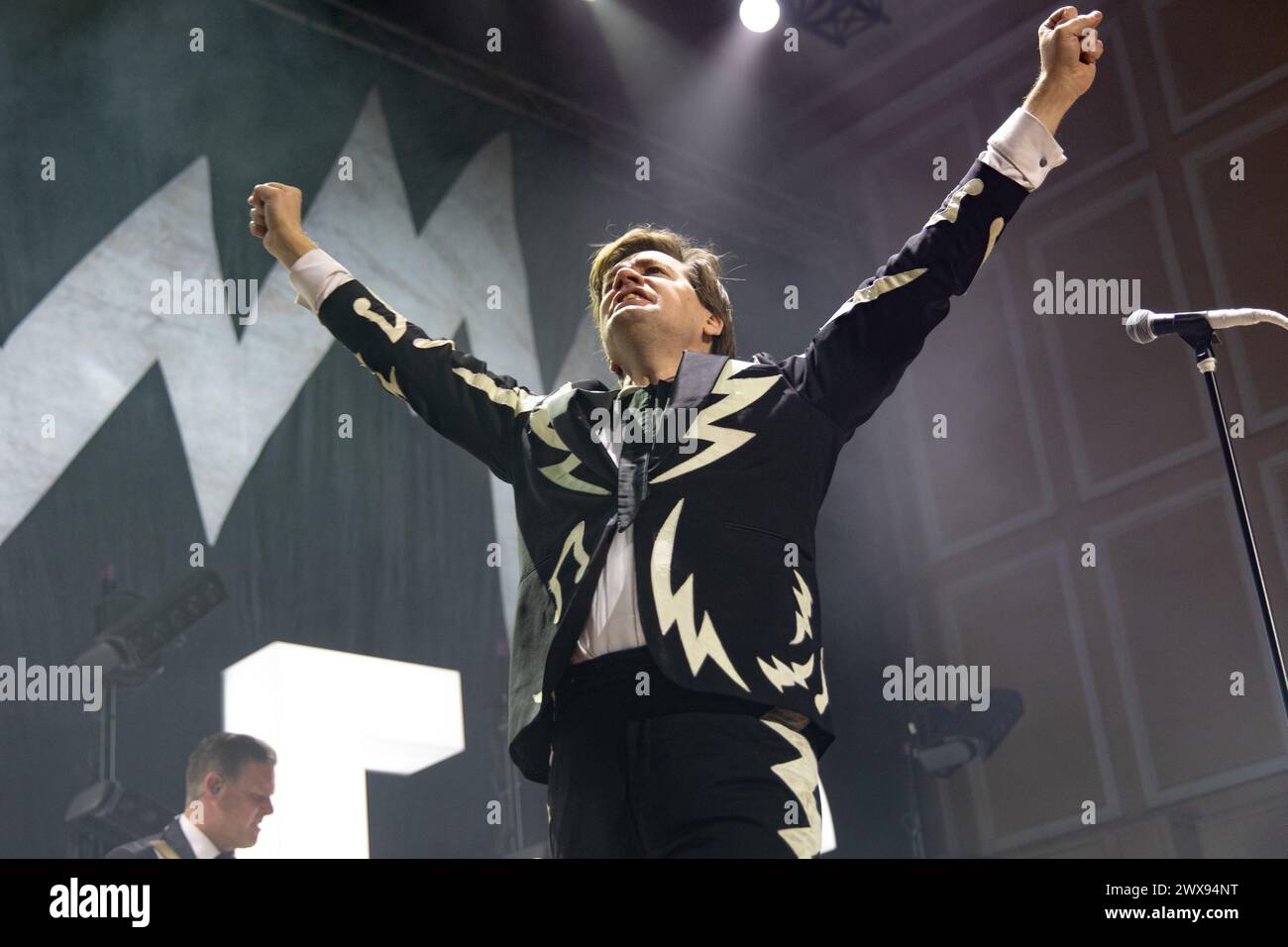 Newcastle, Großbritannien. März 2024. - Die Hives führen eine ausverkaufte Show im o2 City Hall in Newcastle auf, am zweiten Abend ihrer UK-Tour. Foto: Jill O'Donnell/Alamy Live News Stockfoto