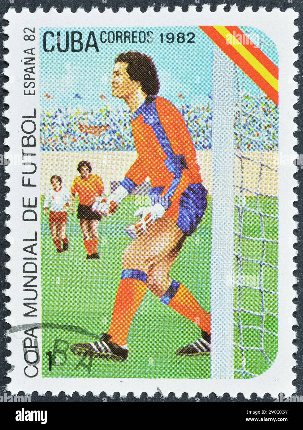 Von Kuba gedruckte Briefmarke, die für die FIFA-Weltmeisterschaft steht. Spanien-1982, um 1982. Stockfoto